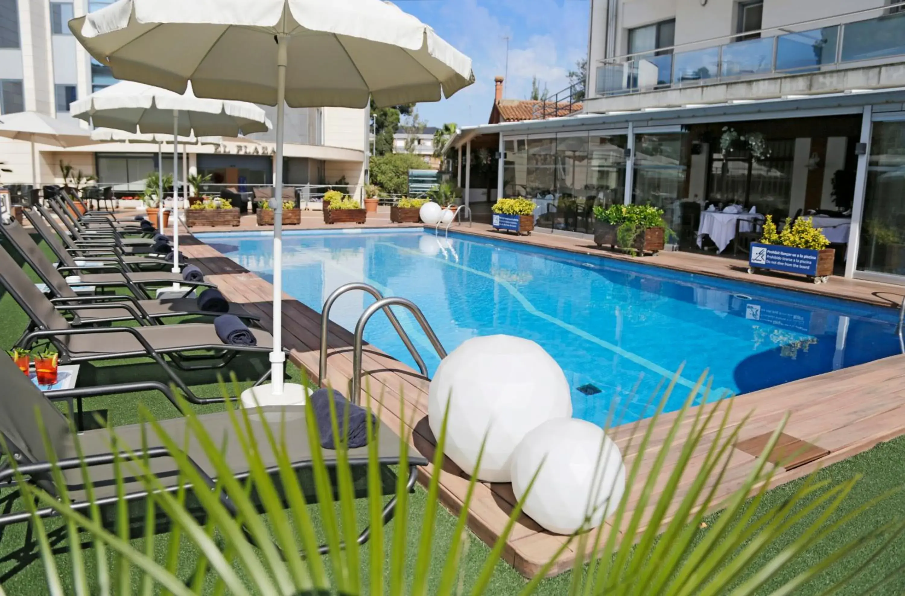 Swimming Pool in Best Western Hotel Mediterraneo