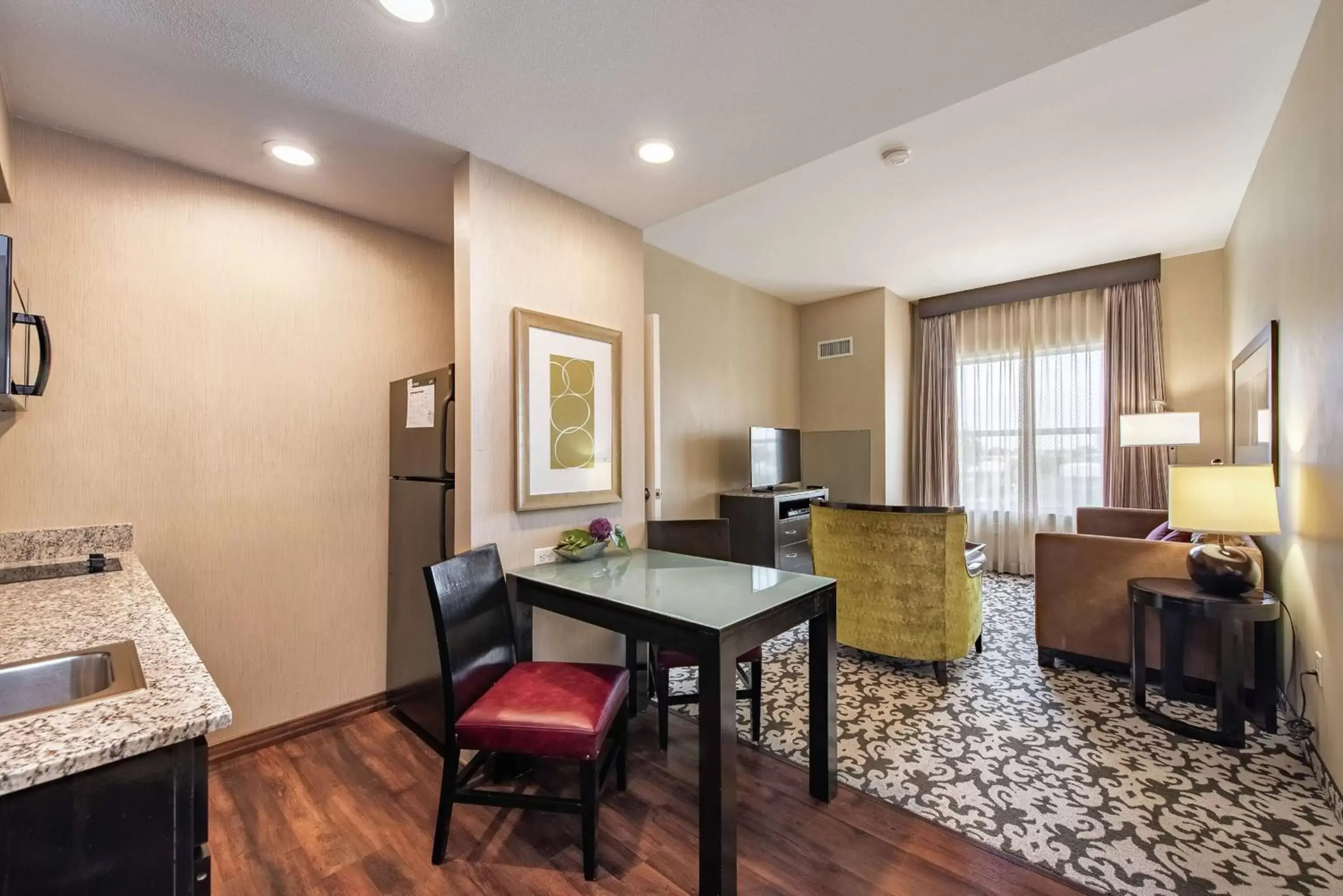 Living room in Homewood Suites by Hilton Oxnard/Camarillo Living room in Homewood Suites by Hilton Oxnard/Camarillo