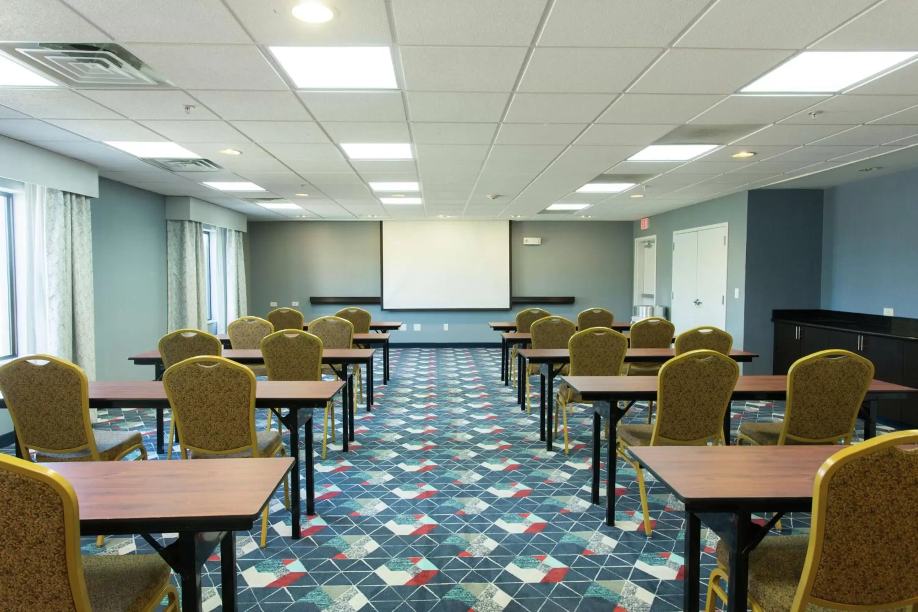 Meeting/conference room in Hampton Inn & Suites Ankeny