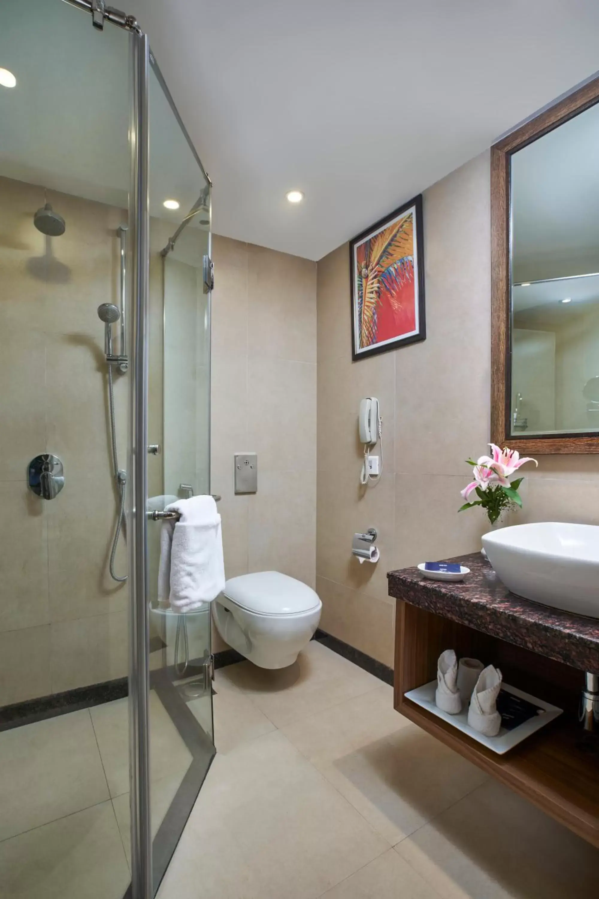 Bathroom in Park Inn by Radisson Goa Candolim