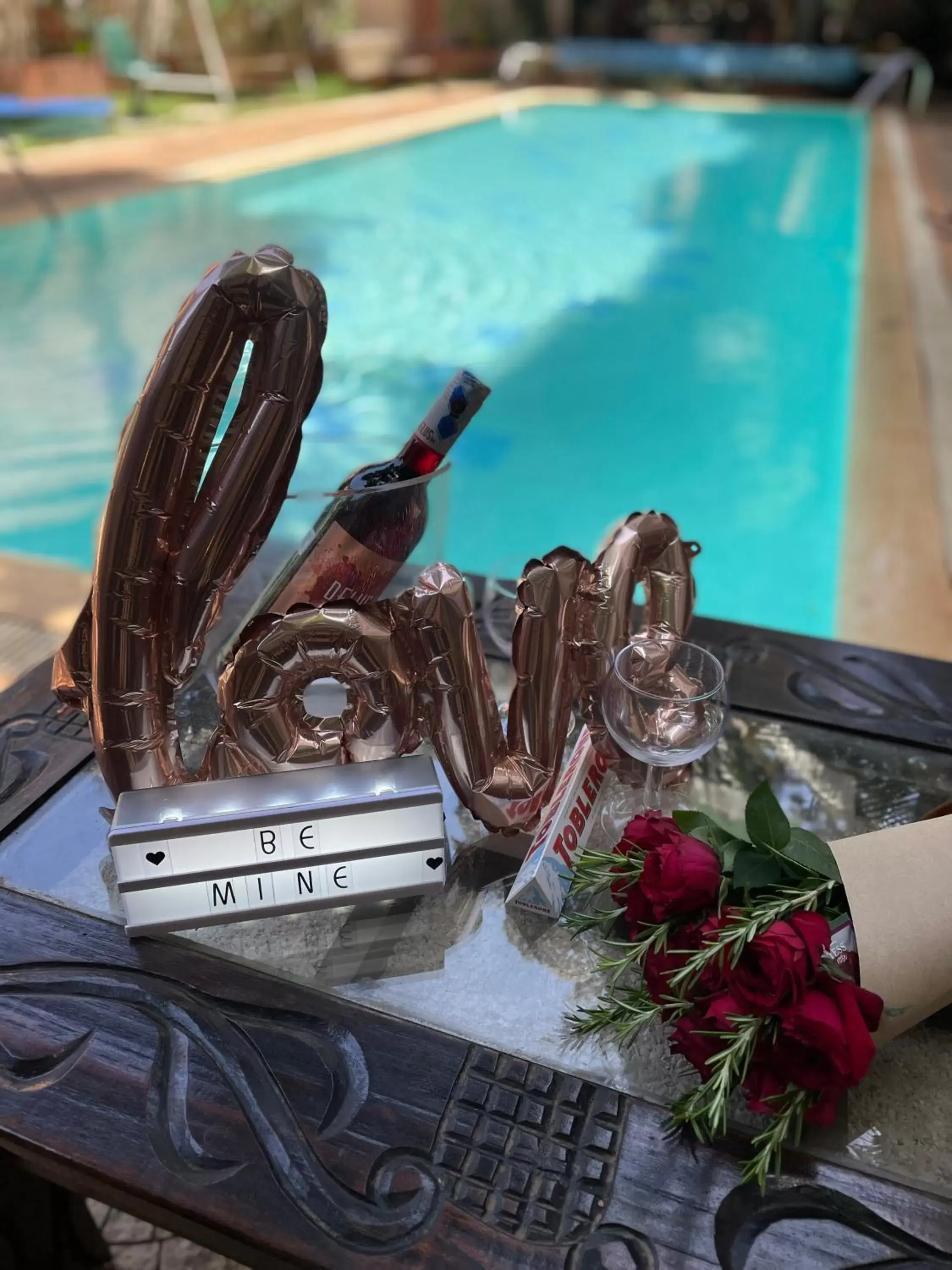 Standard Single Room - single occupancy in Kenya Comfort Suites Standard Single Room - single occupancy in Kenya Comfort Suites