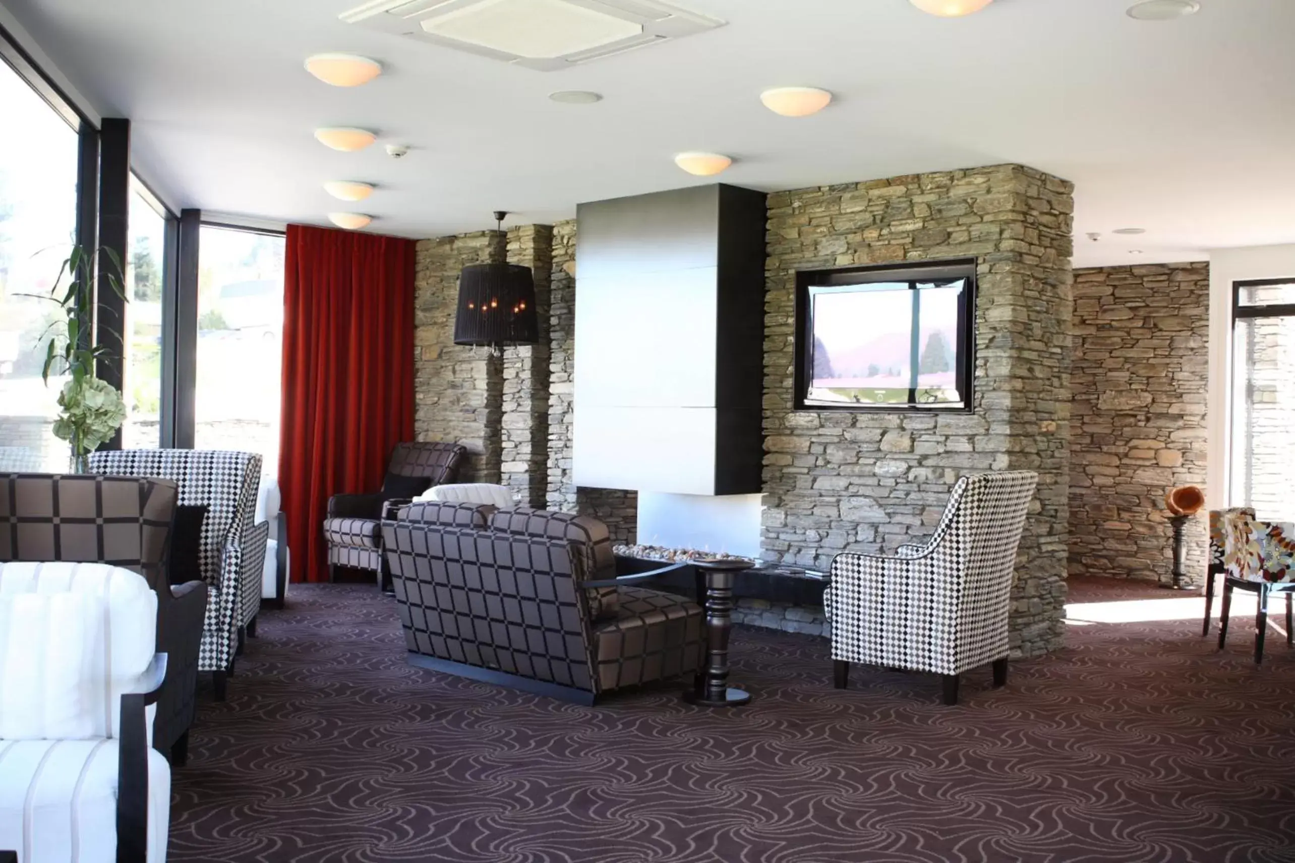 Lobby or reception in Queenstown Park Boutique Hotel