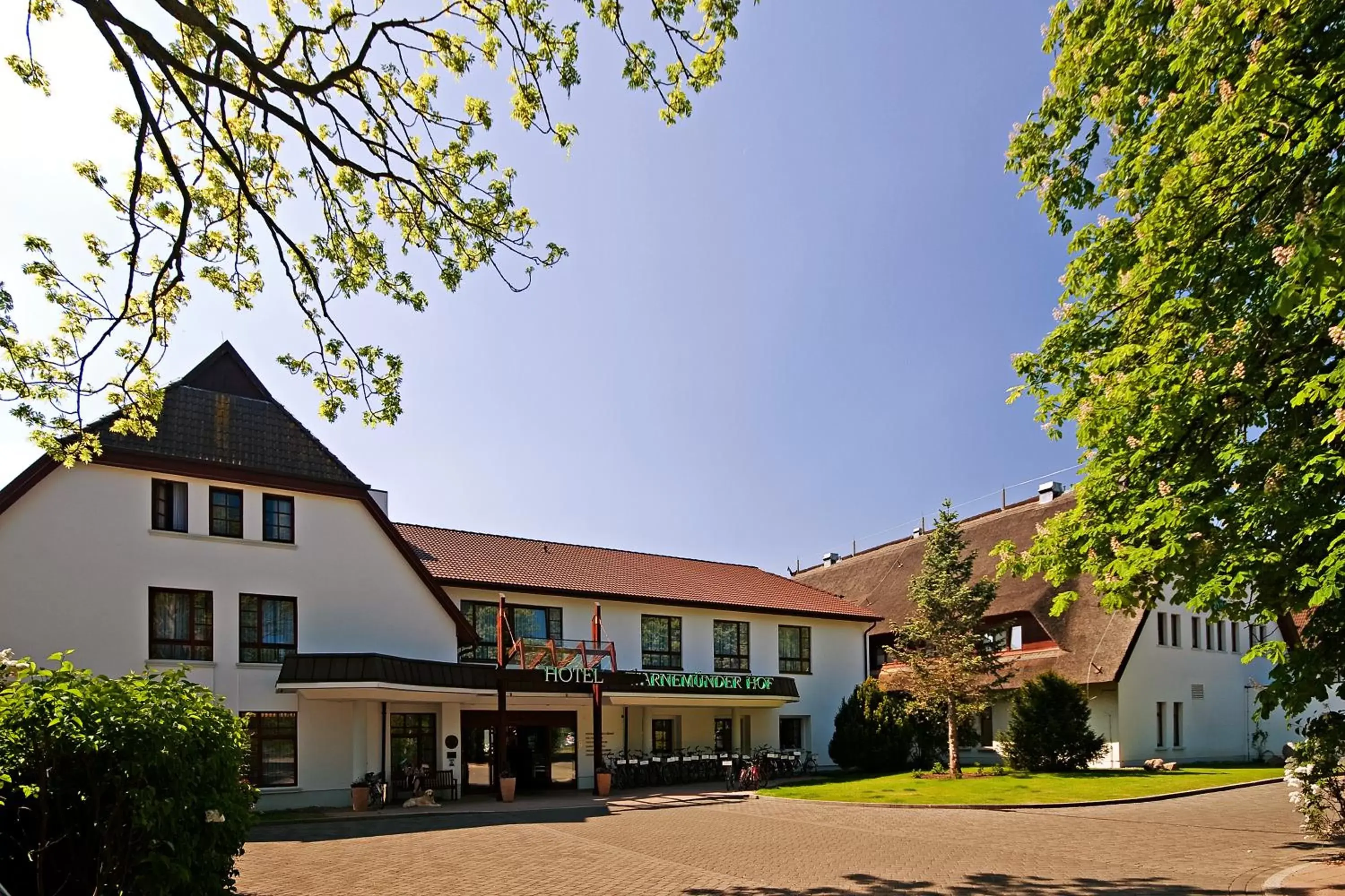 Property Building in Ringhotel Warnemünder Hof