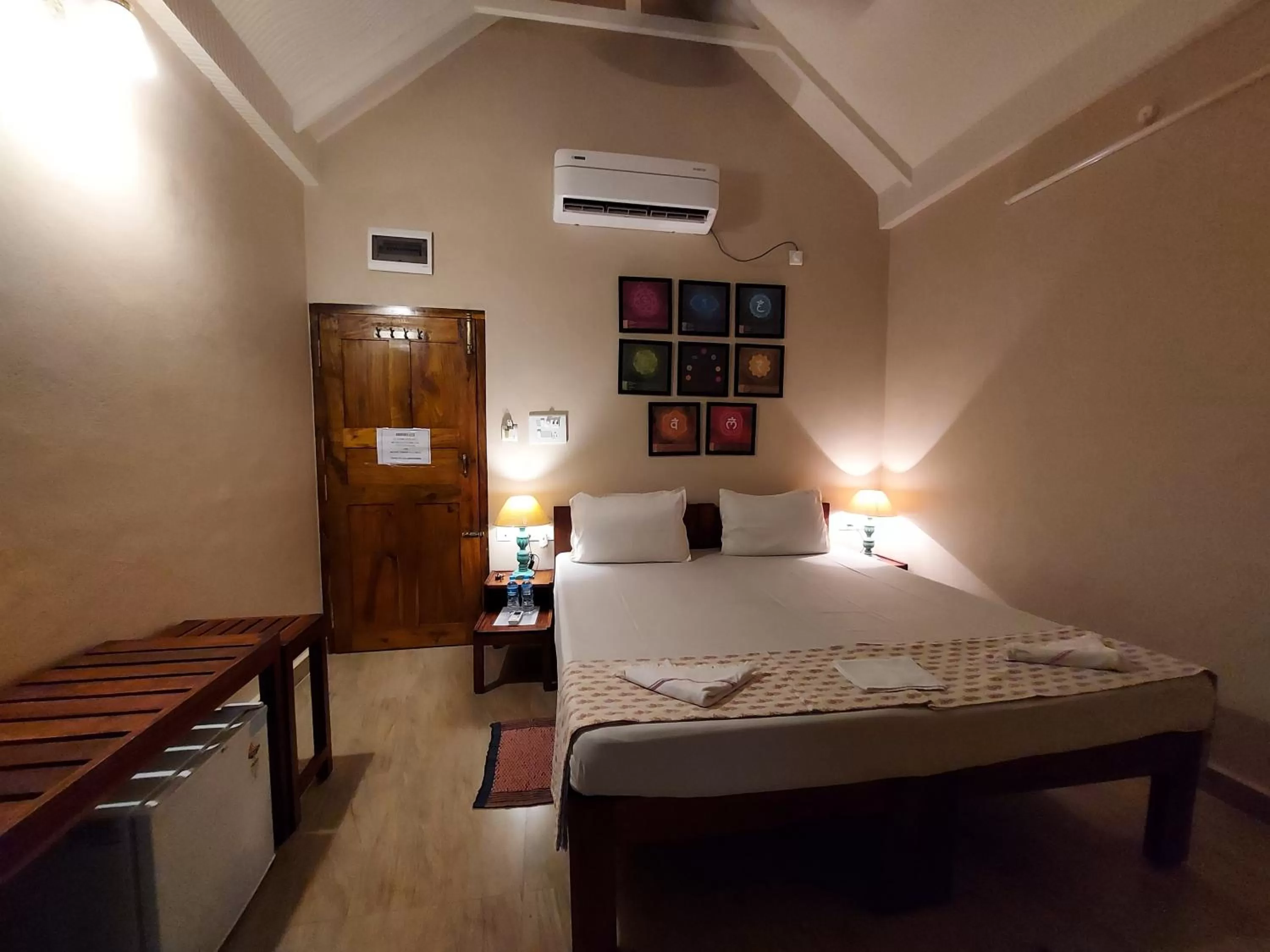 Bed in OmBodhi Retreat