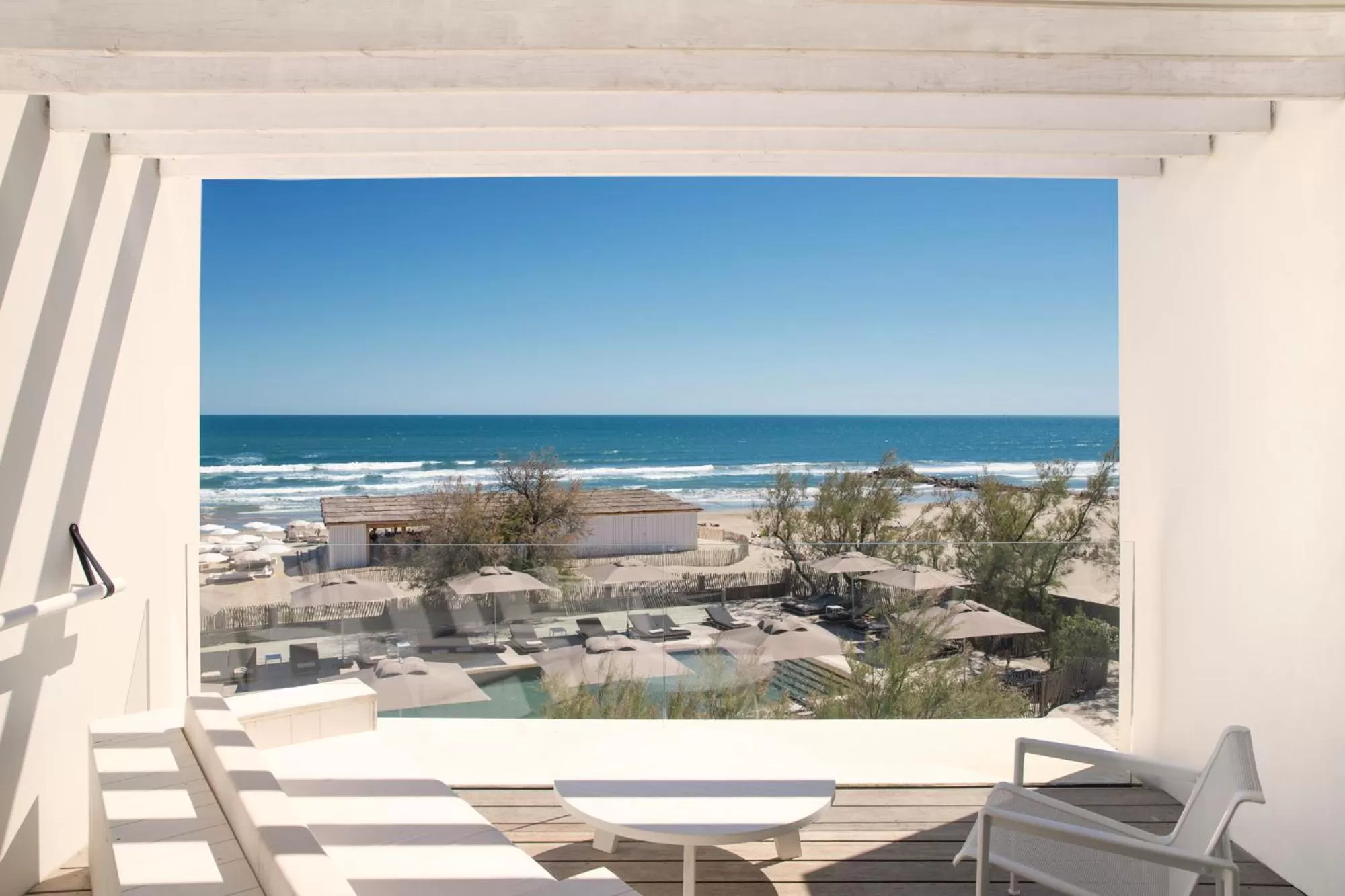 Balcony/Terrace in Hôtel Plage Palace & Spa