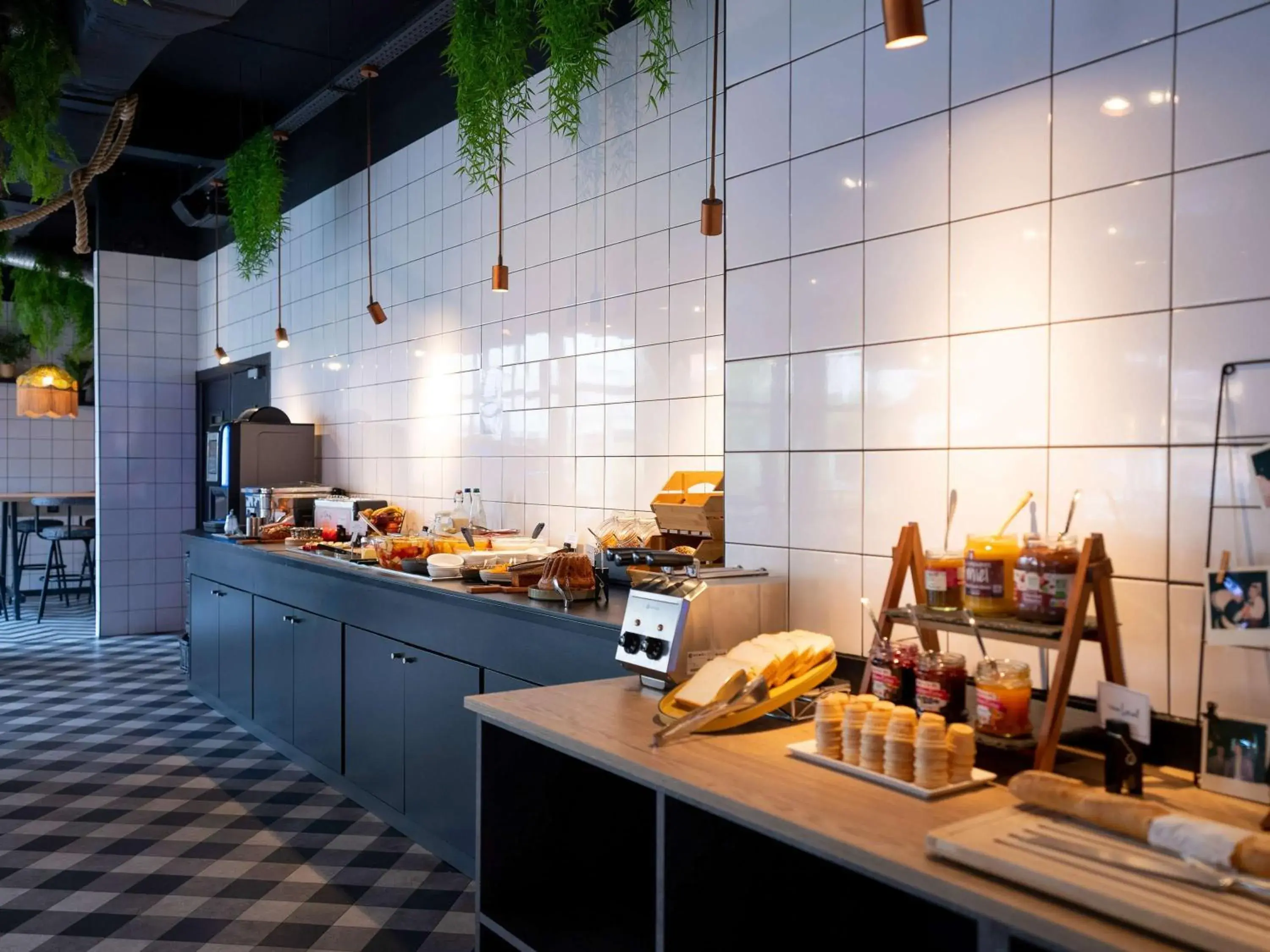 Restaurant/places to eat, Food in ibis Styles Strasbourg Nord Palais des Congr