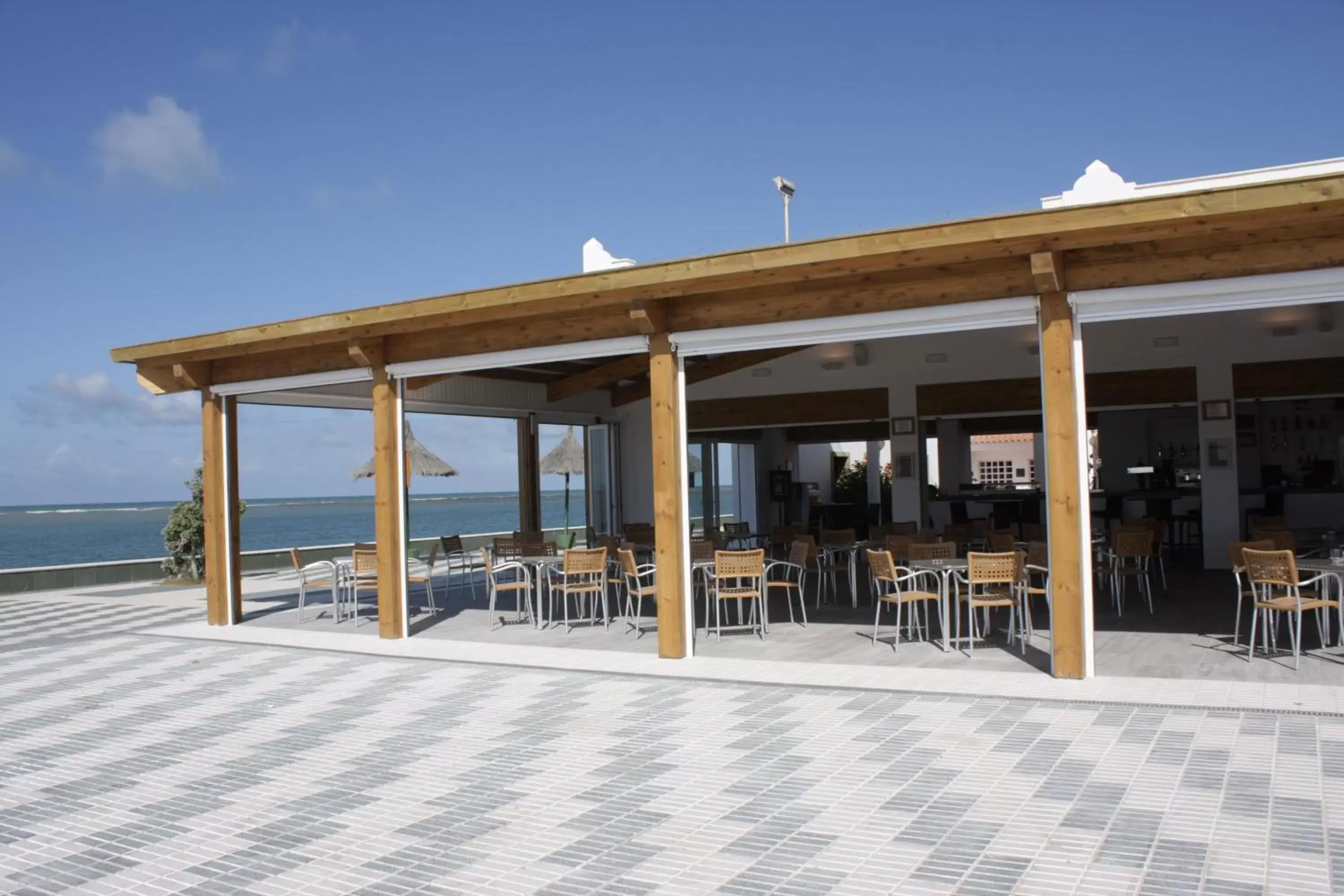 Lounge or bar, Restaurant/Places to Eat in Playa de la Luz