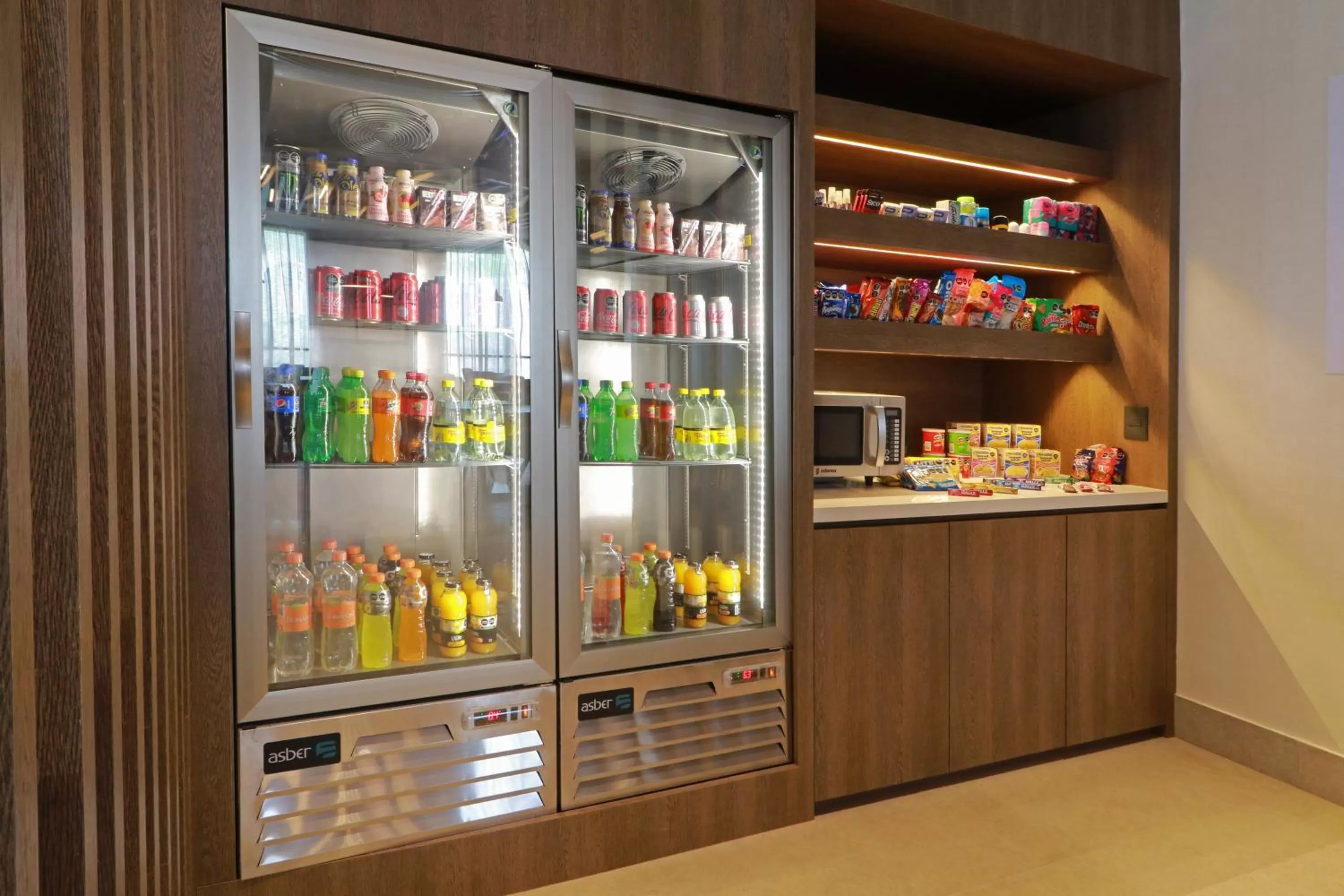 On-site shops in Holiday Inn Express - Monterrey - Fundidora by IHG