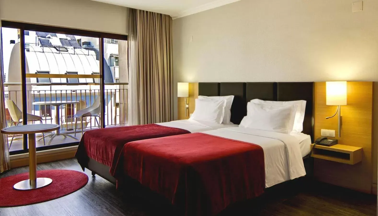 Bedroom, Bed in SANA Reno Hotel
