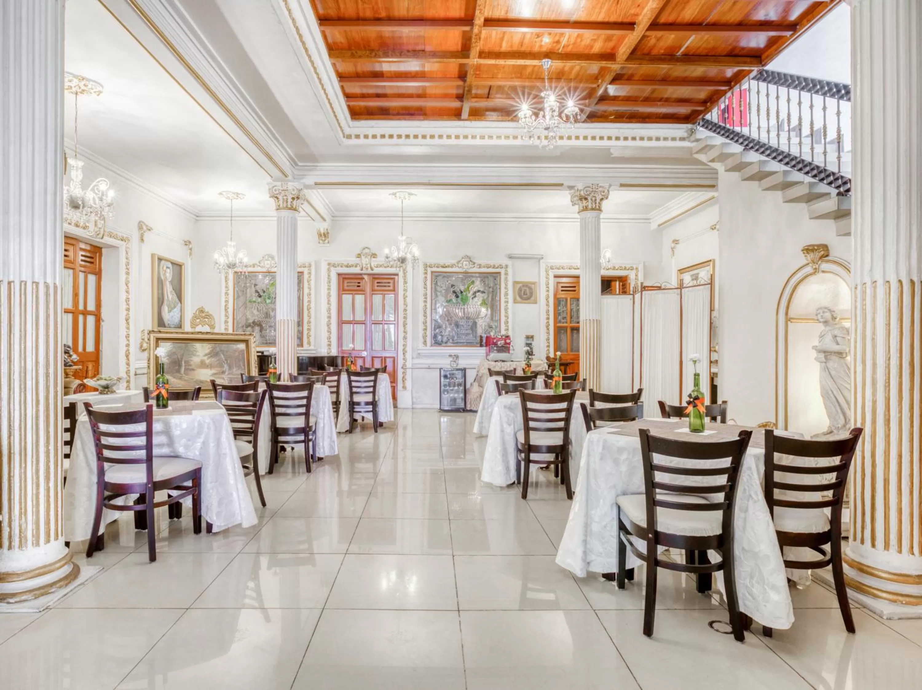 Restaurant/places to eat in Hotel Boutique Casa Garay