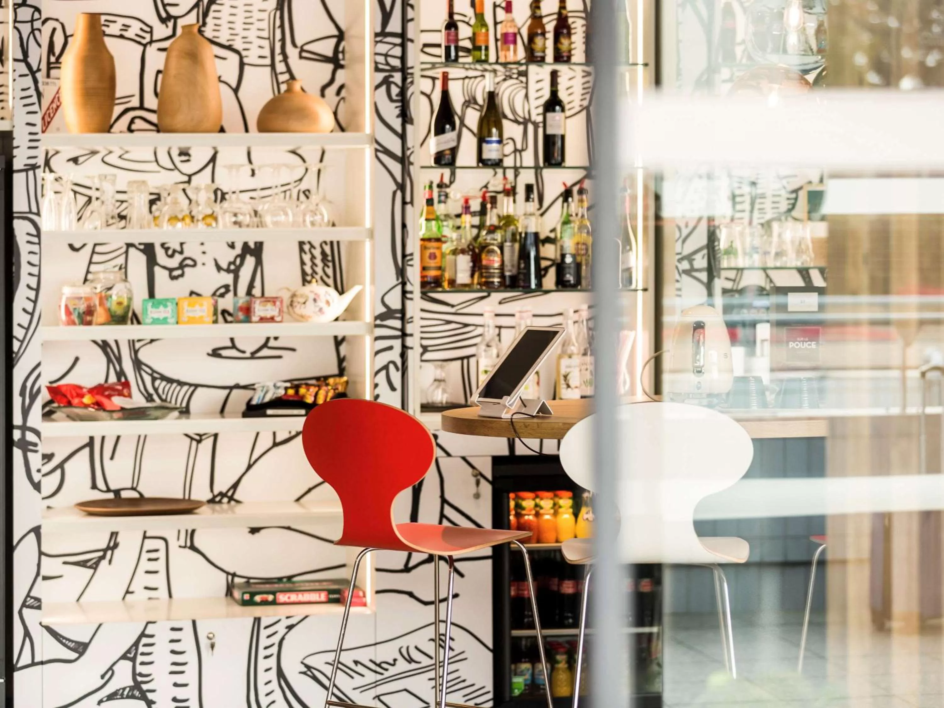 Lounge or bar in Hotel ibis Rennes Centre Gare Sud