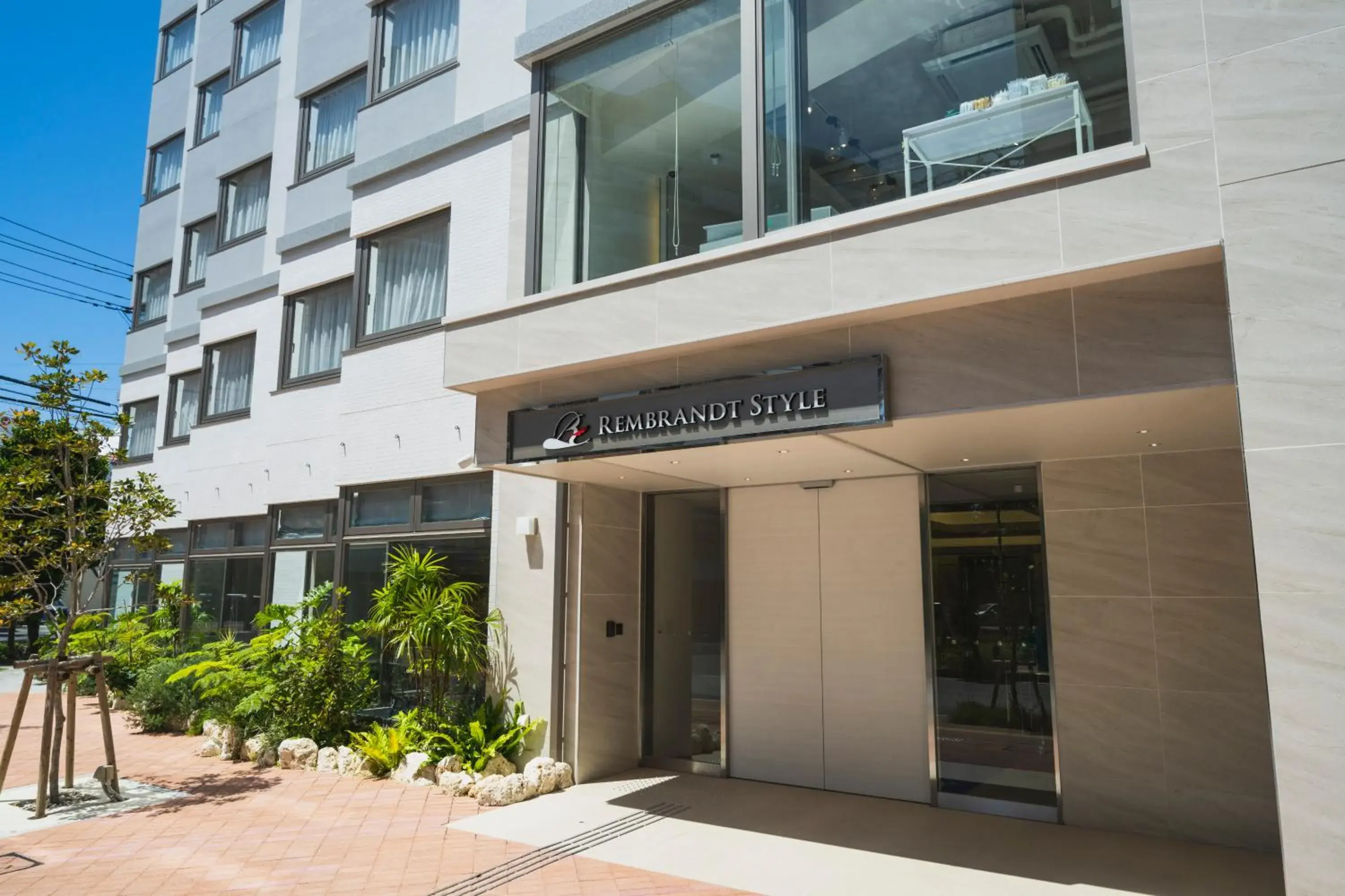 Property building in Rembrandt Style Naha Property building in Rembrandt Style Naha