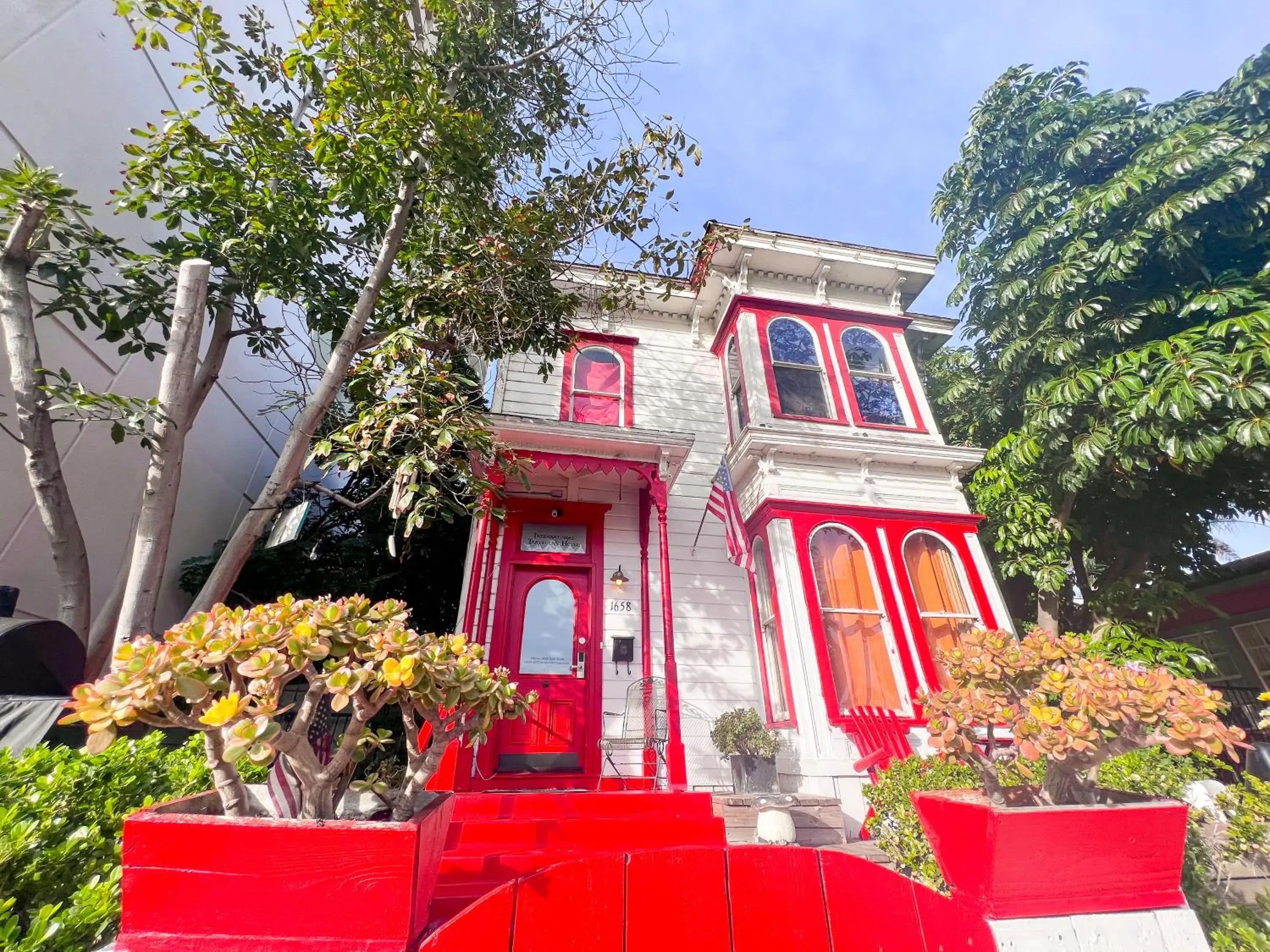 Budget Double Room in ITH San Diego Adventure Hostel Budget Double Room in ITH San Diego Adventure Hostel