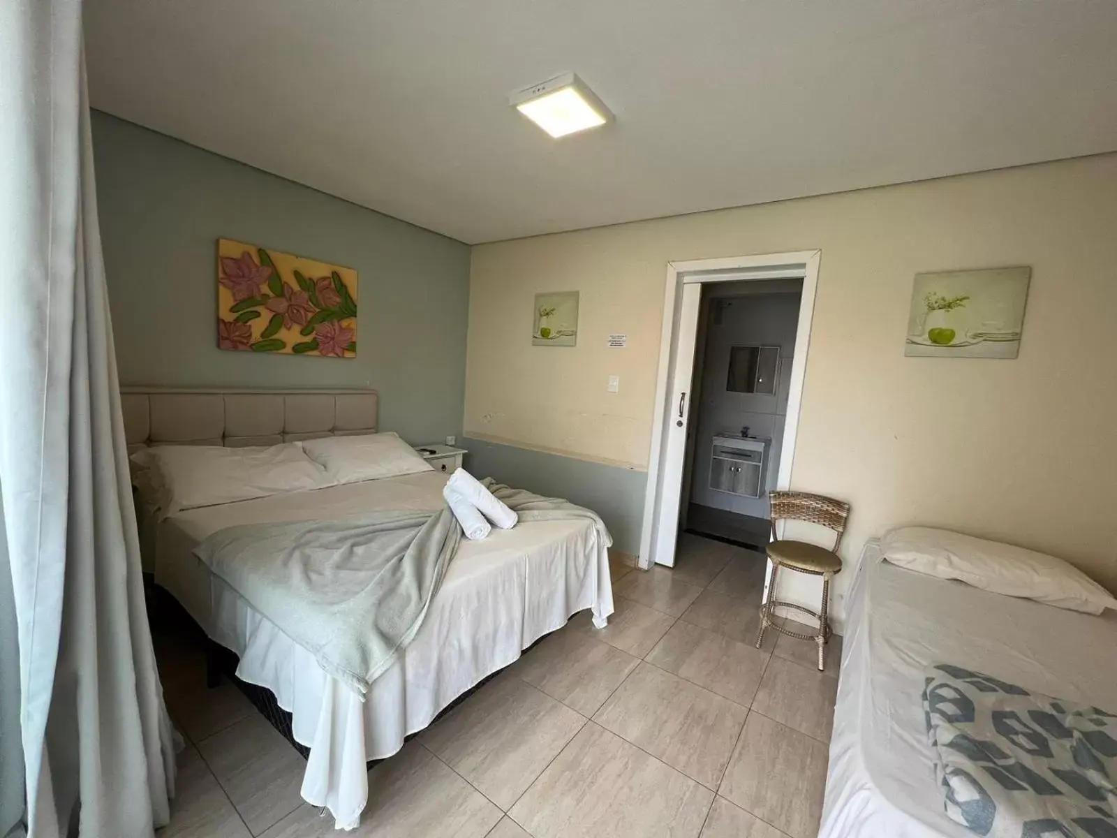 Budget Triple Room in Pousada Recanto Armação Budget Triple Room in Pousada Recanto Armação