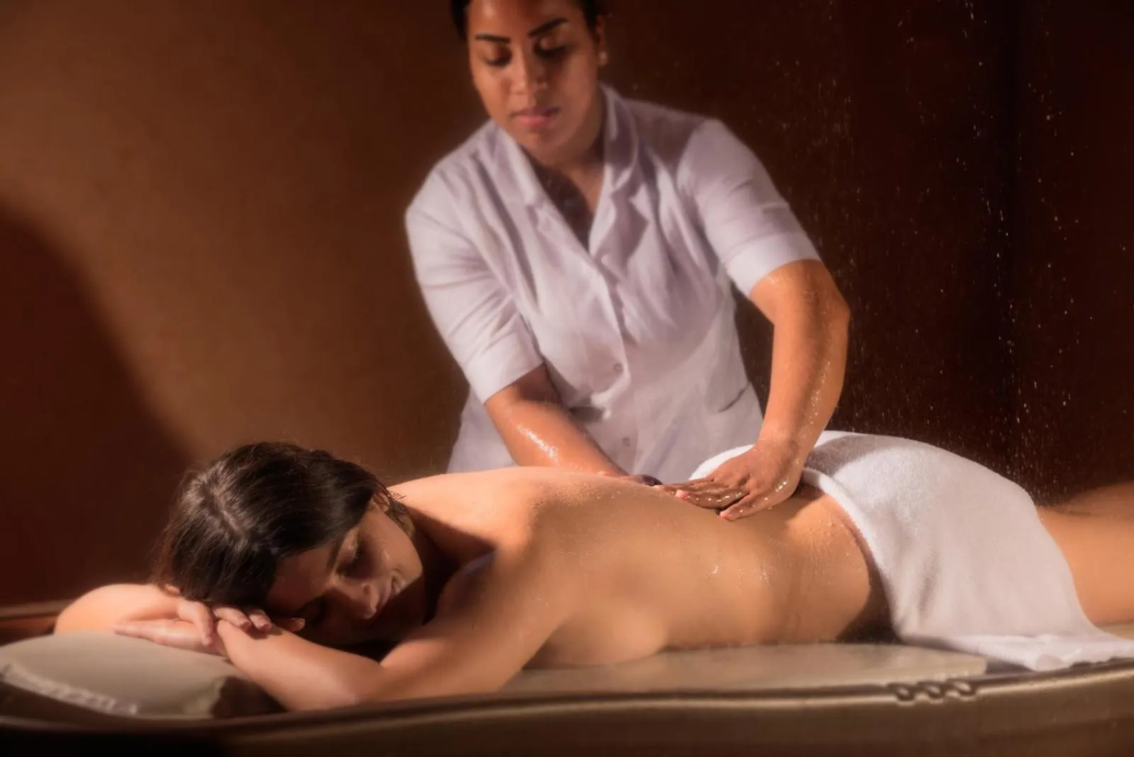 Massage in Palais Mehdi