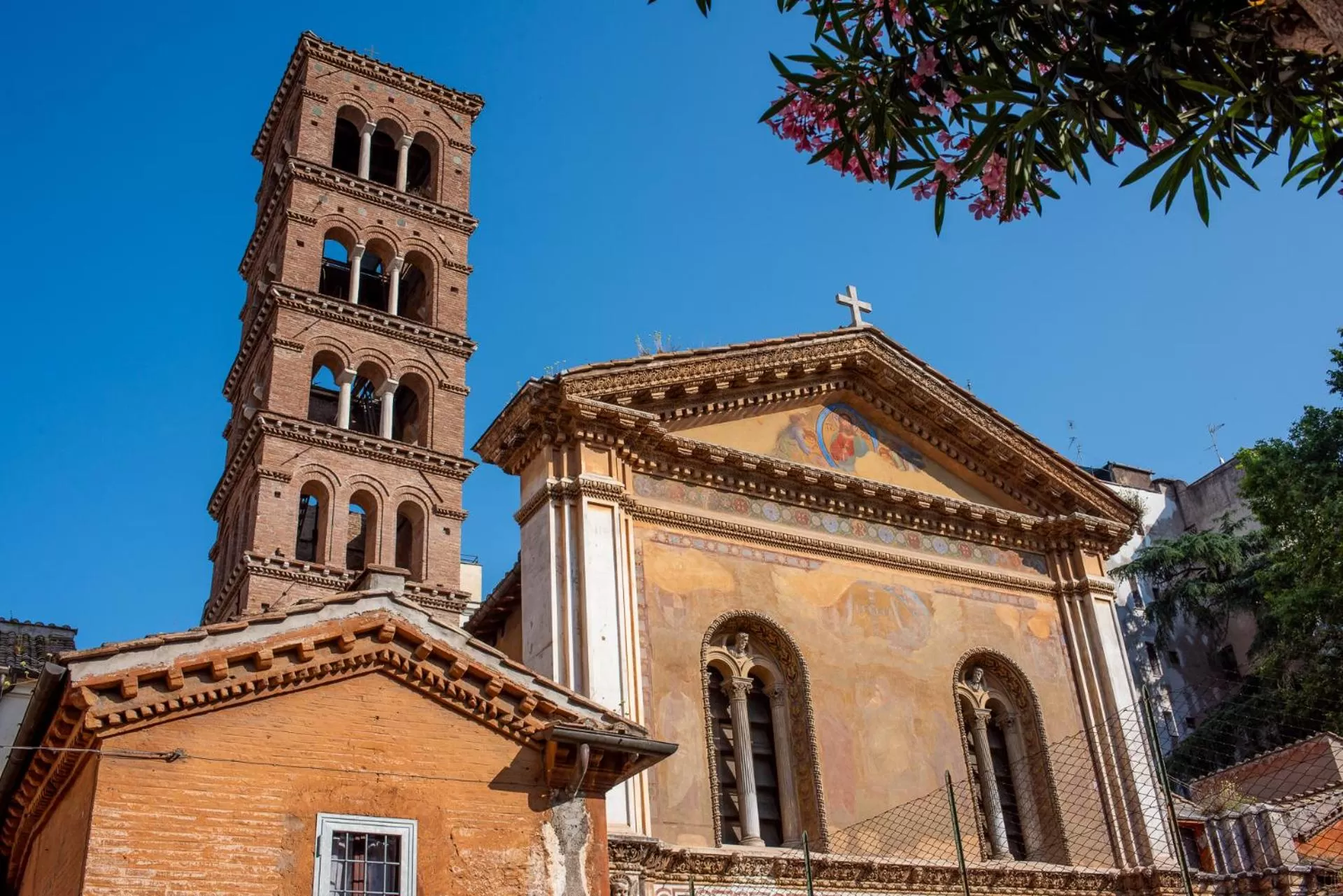 Garden view in Sentho Roma