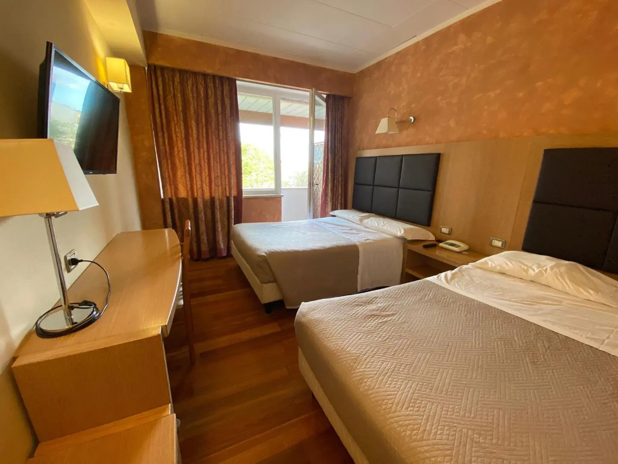 Bedroom, Bed in Hotel Palace del Conero