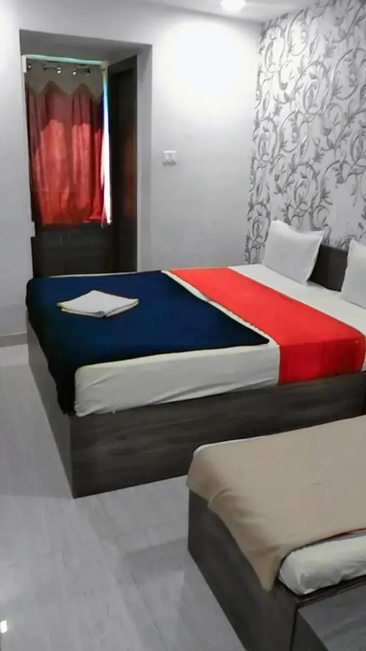 Bed in Hotel Gitanjali