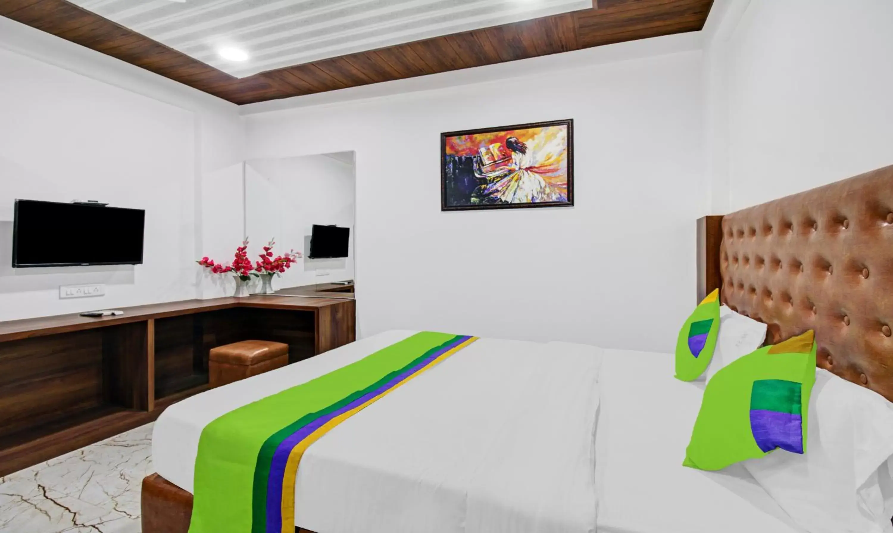 Bedroom, Bed in Treebo Hotel Rk Inn, Railway Station Bedroom, Bed in Treebo Hotel Rk Inn, Railway Station