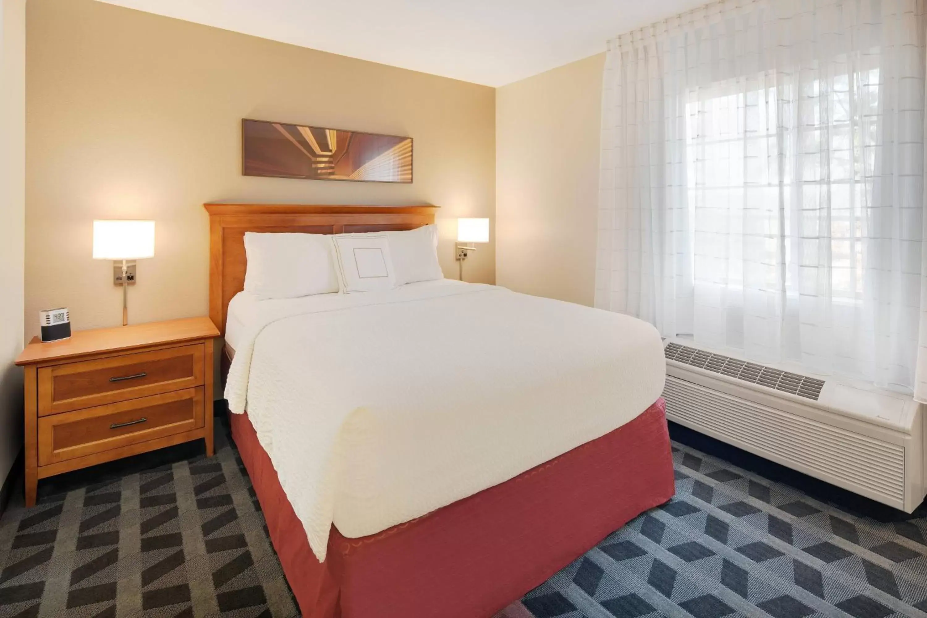 Photo of the whole room, Bed in TownePlace Suites by Marriott Bentonville Rogers