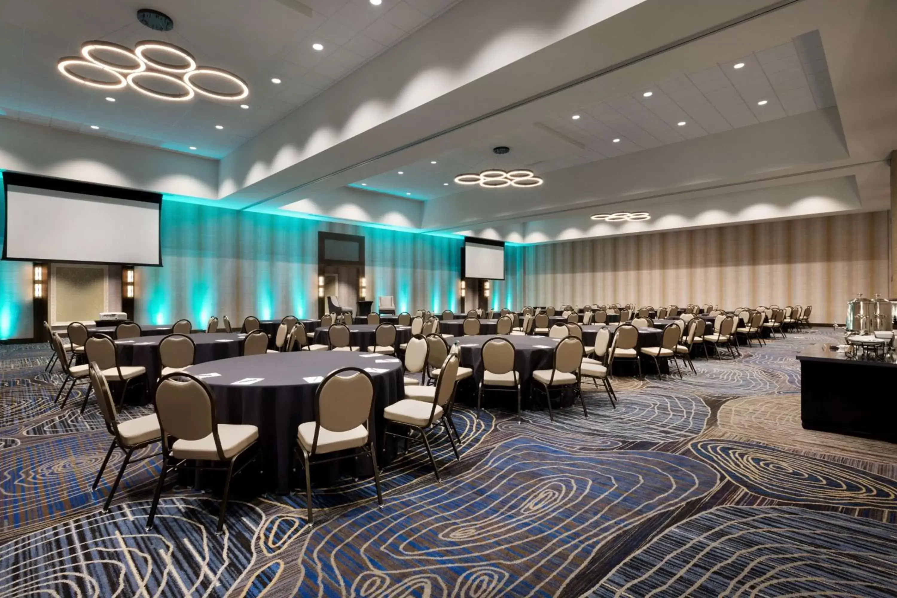 Meeting/conference room in Embassy Suites By Hilton San Antonio Landmark