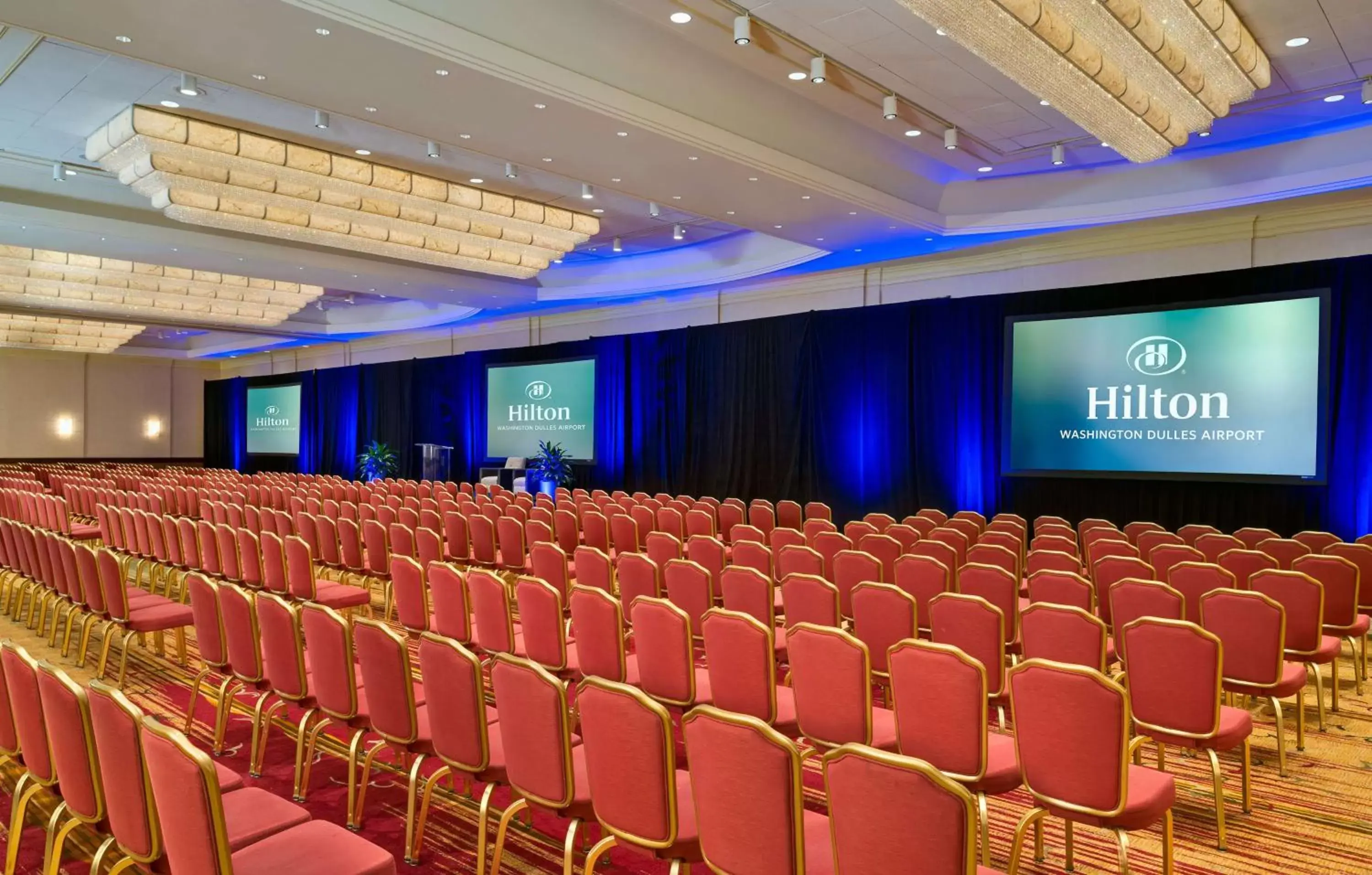 Meeting/conference room in Hilton Washington Dulles Airport