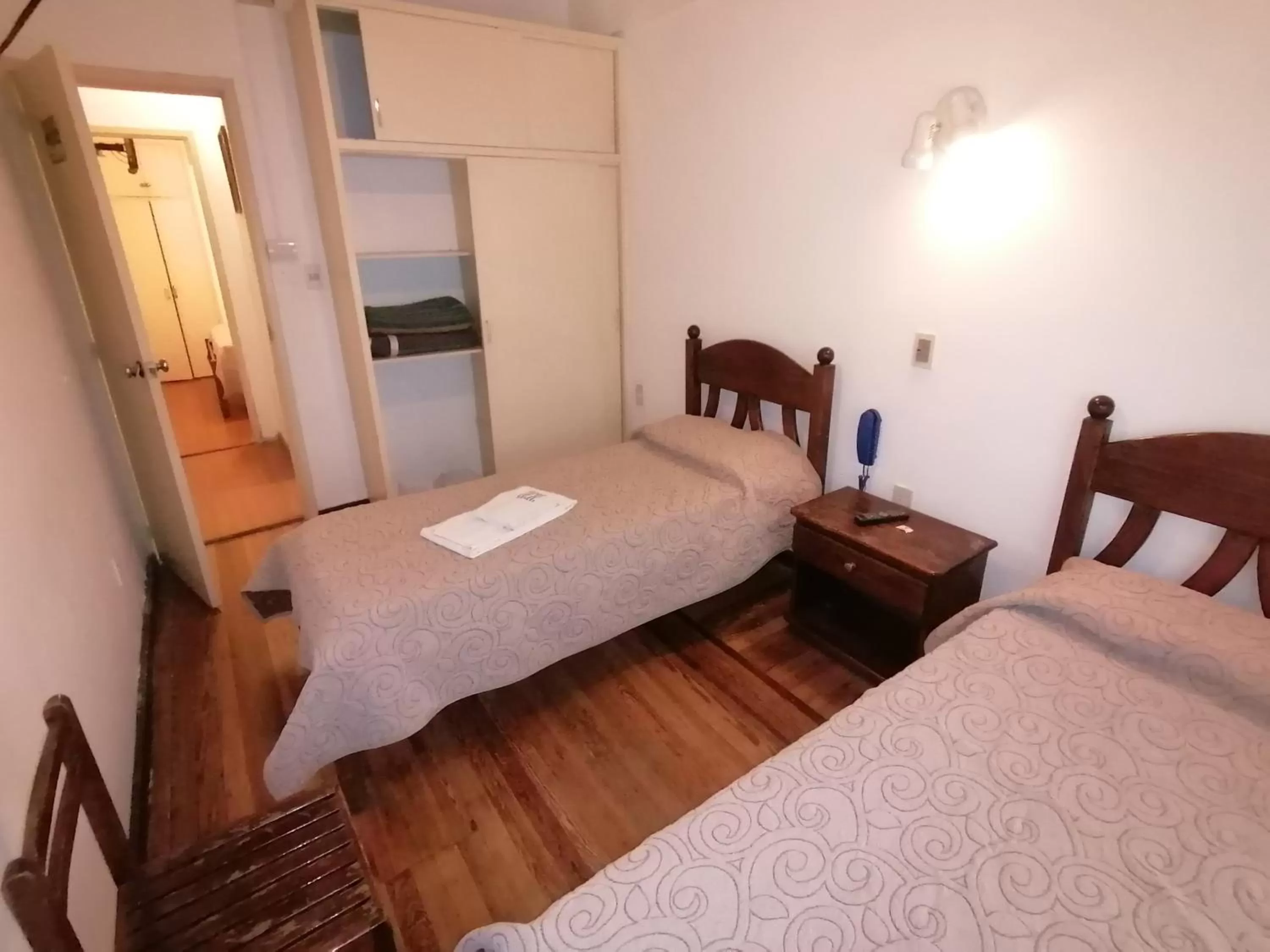 Photo of the whole room, Bed in Hotel Richmond