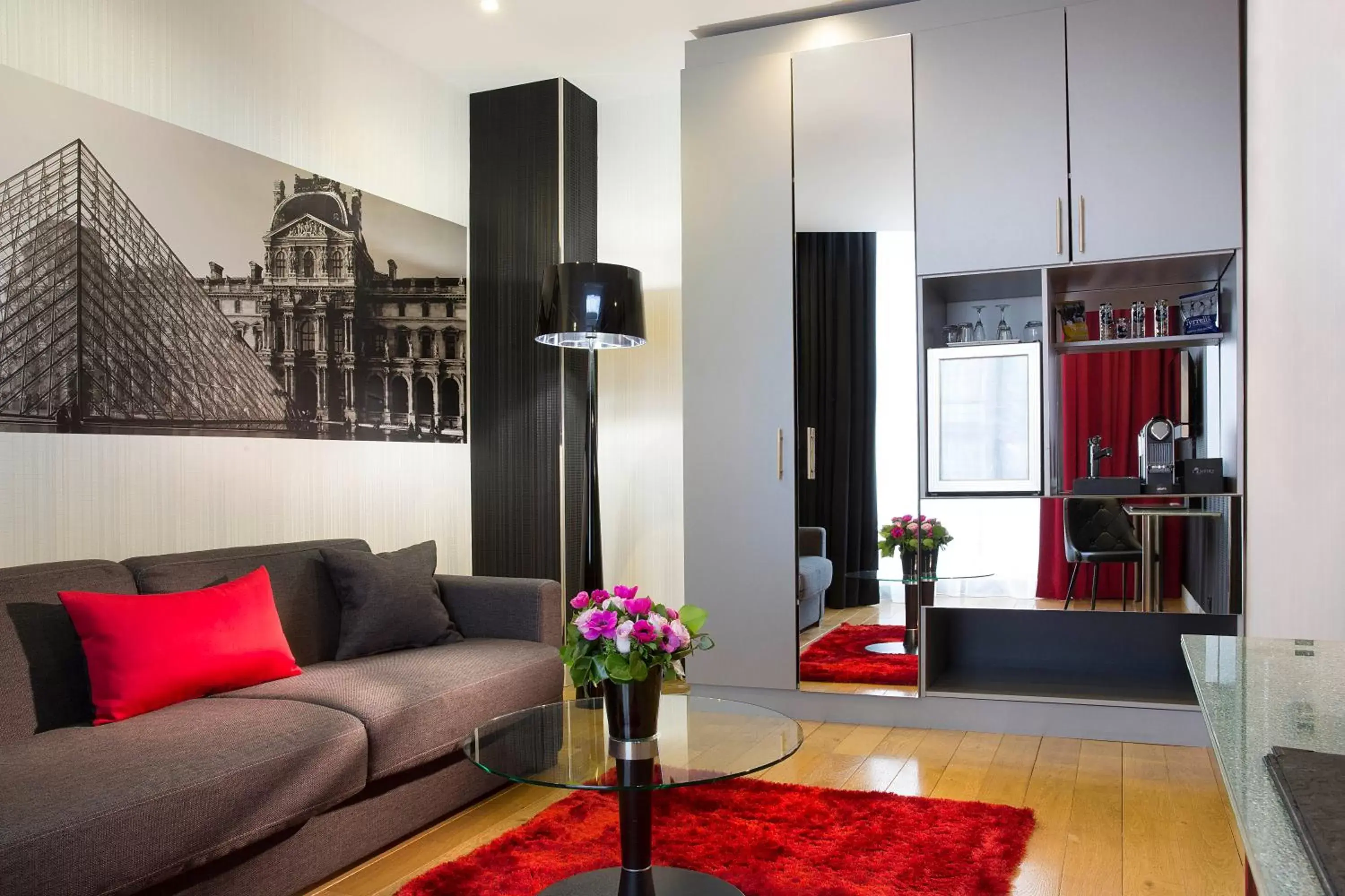 Living room, Seating Area in L'Empire Paris