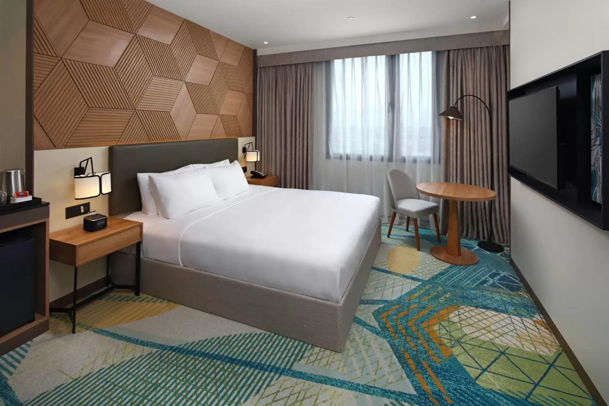 Photo of the whole room, Bed in Holiday Inn Cebu City, an IHG Hotel