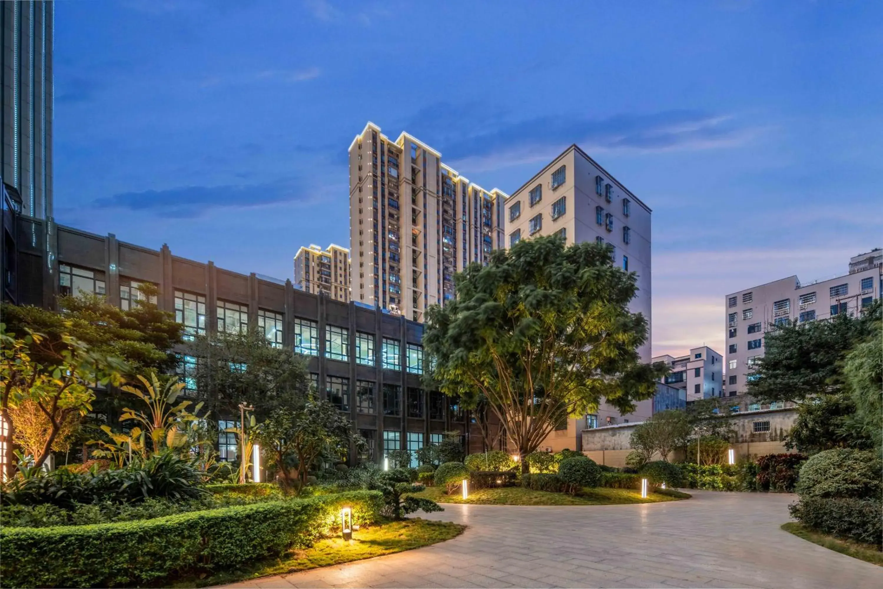 Garden, Property Building in Holiday Inn Express Shantou Chenghai