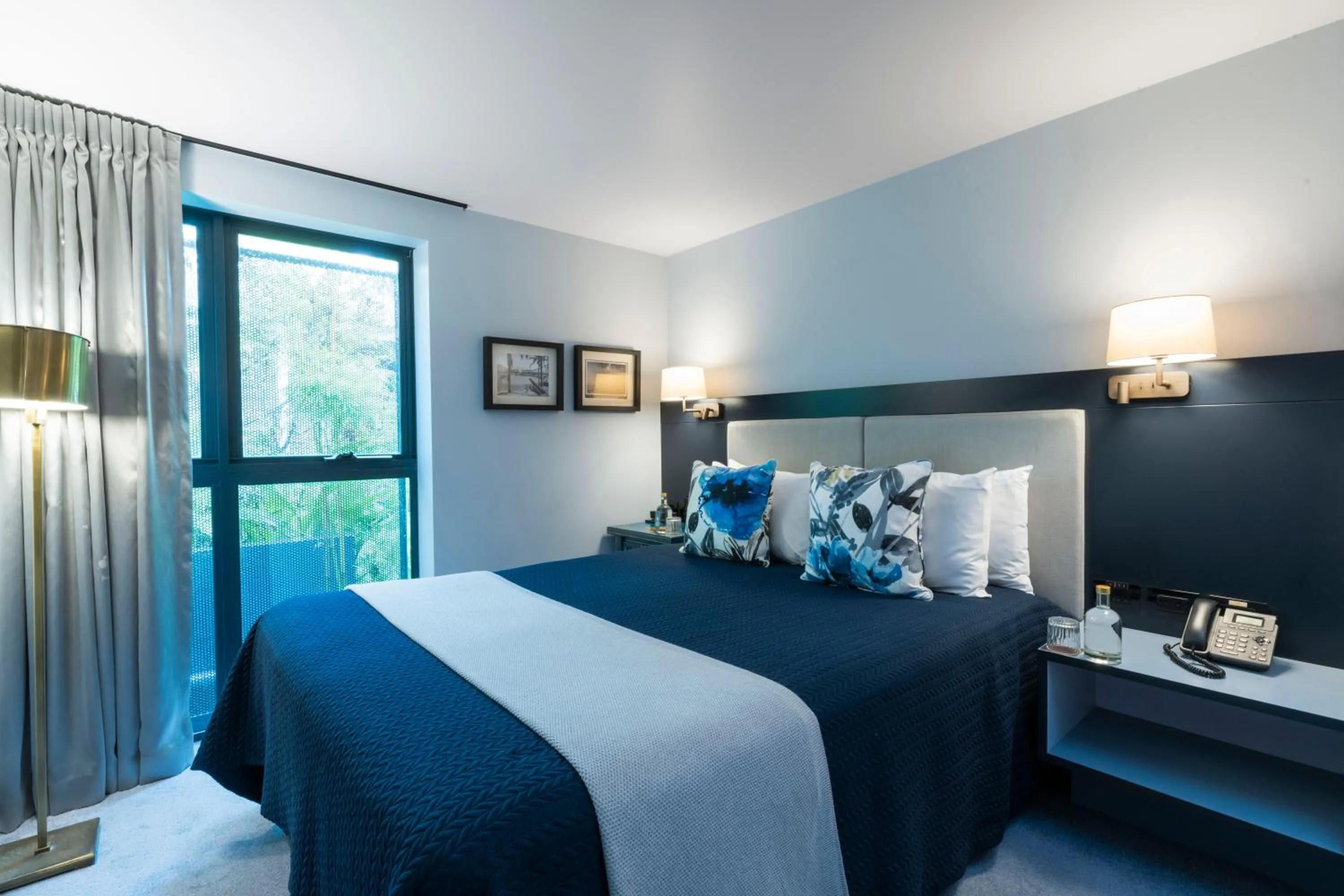 Executive Queen Room in Spicers Balfour Hotel