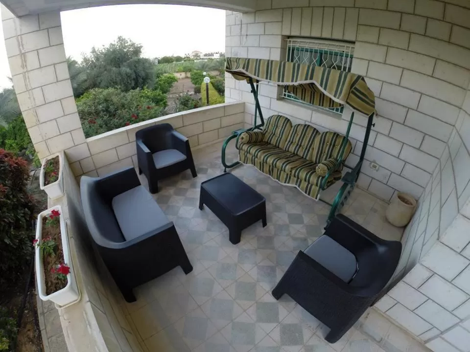 Balcony/Terrace in Auberg-Inn Guesthouse