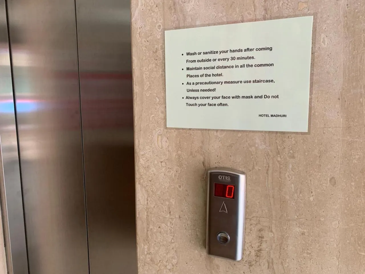 Area and facilities in Hotel Madhuri Executive