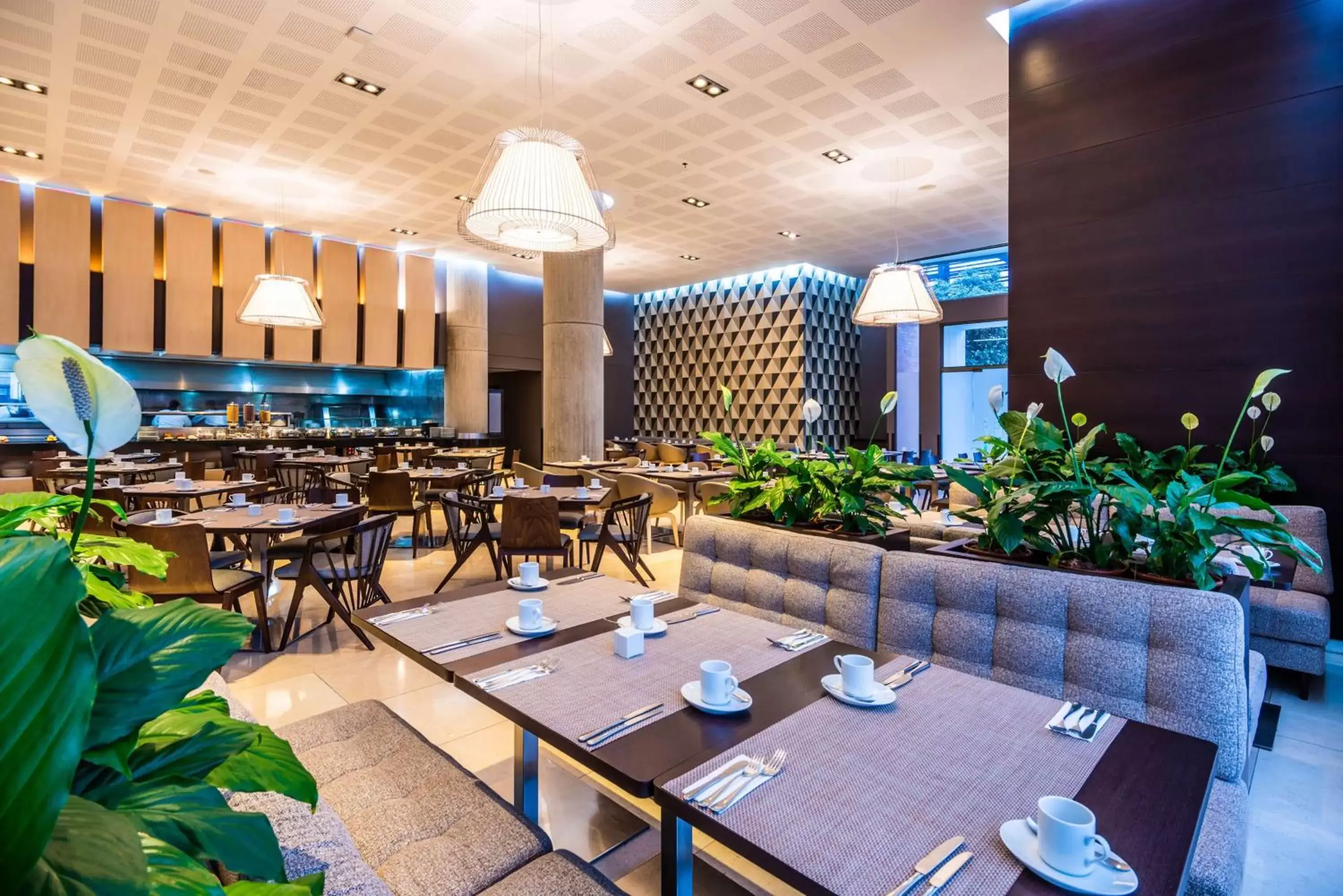 Restaurant/Places to Eat in Hilton DoubleTree Bogotá Salitre AR