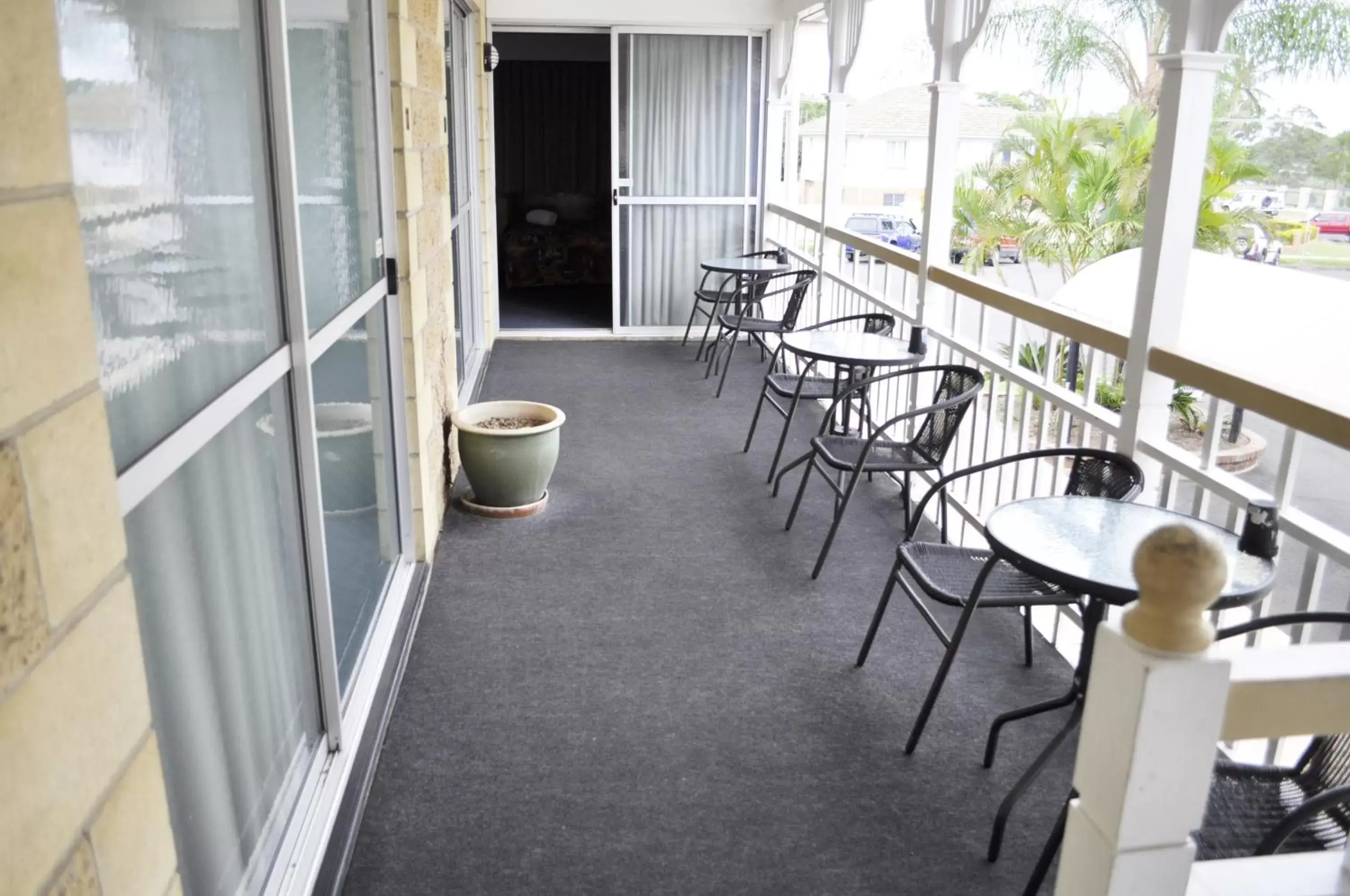 Balcony/Terrace in Alexandra Park Motor Inn