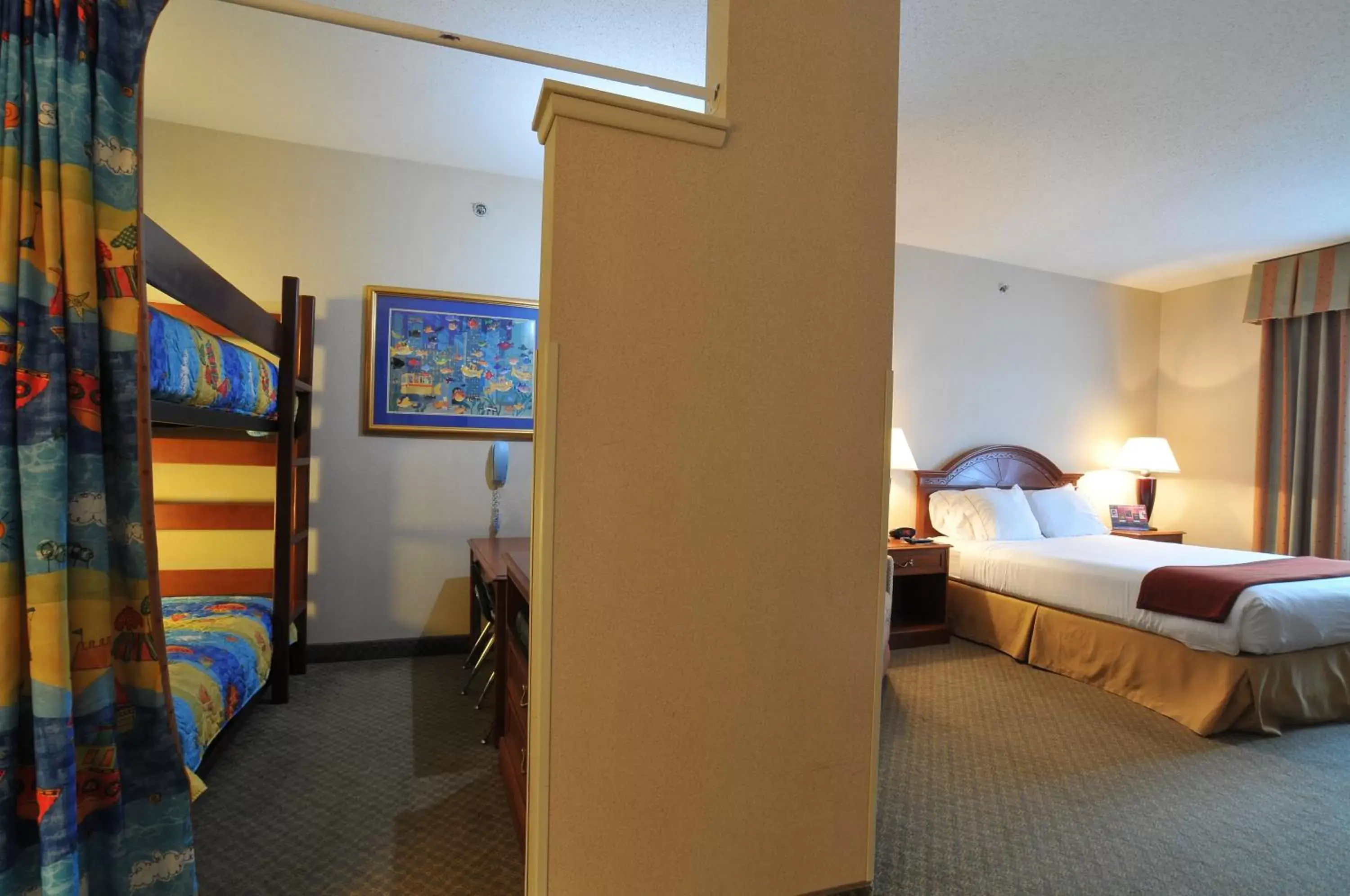 Photo of the whole room, Bunk Bed in Holiday Inn Express Hotel & Suites Erie-Summit Township, an IHG Hotel