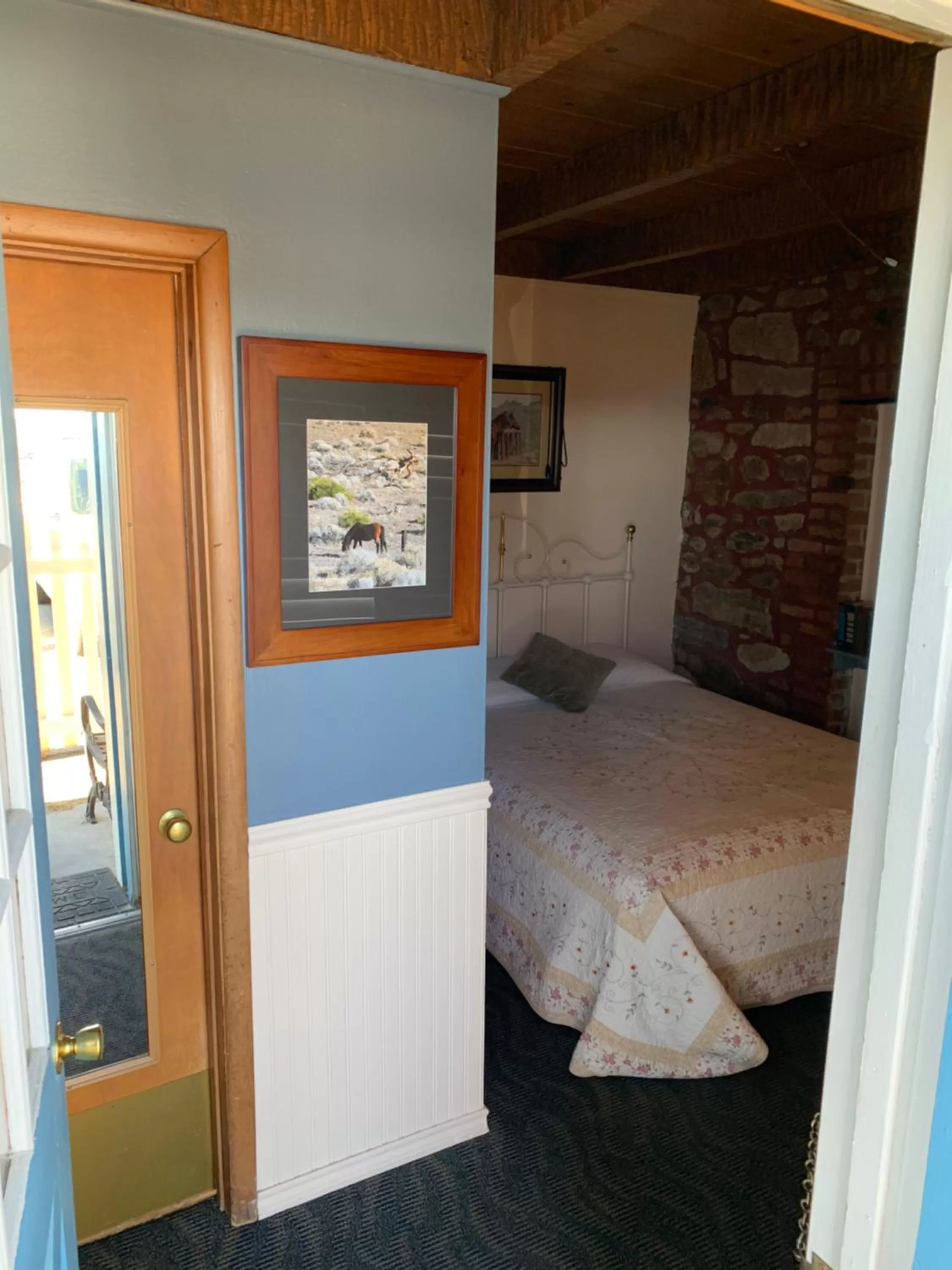 Bedroom, Bed in Sugarloaf Mountain Motel