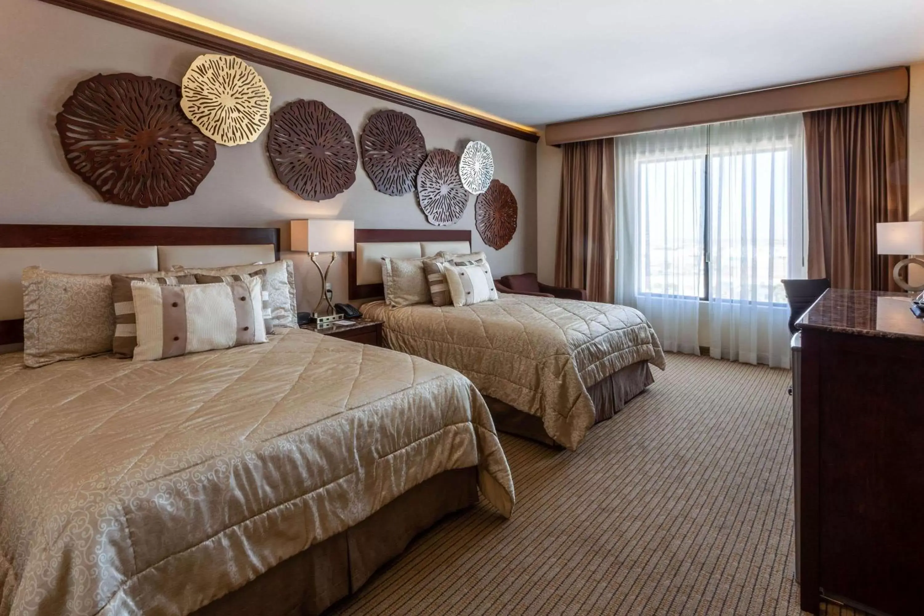 Photo of the whole room, Bed in Wyndham Torreon