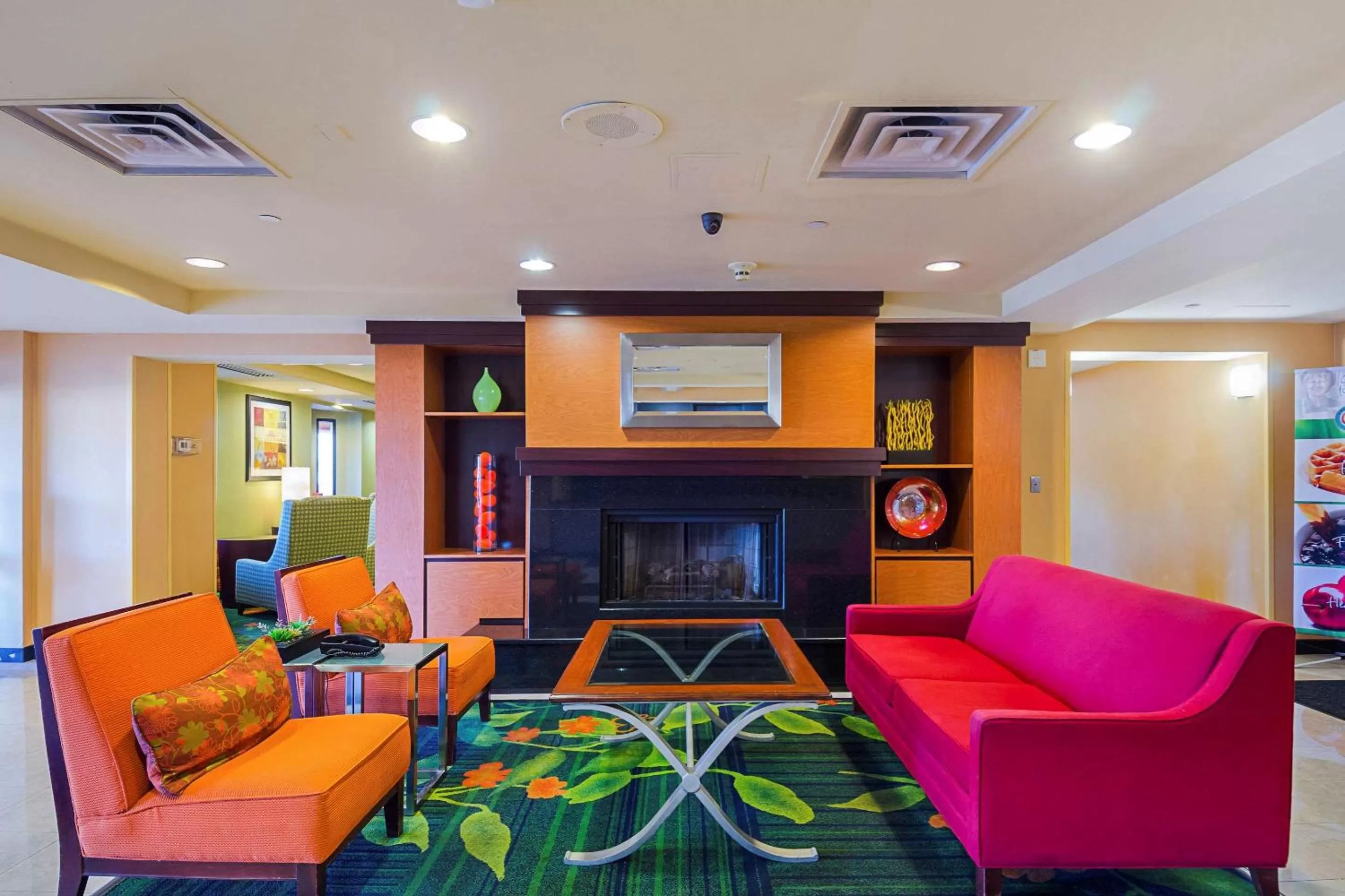 Lobby or reception in Quality Inn Boston-Revere
