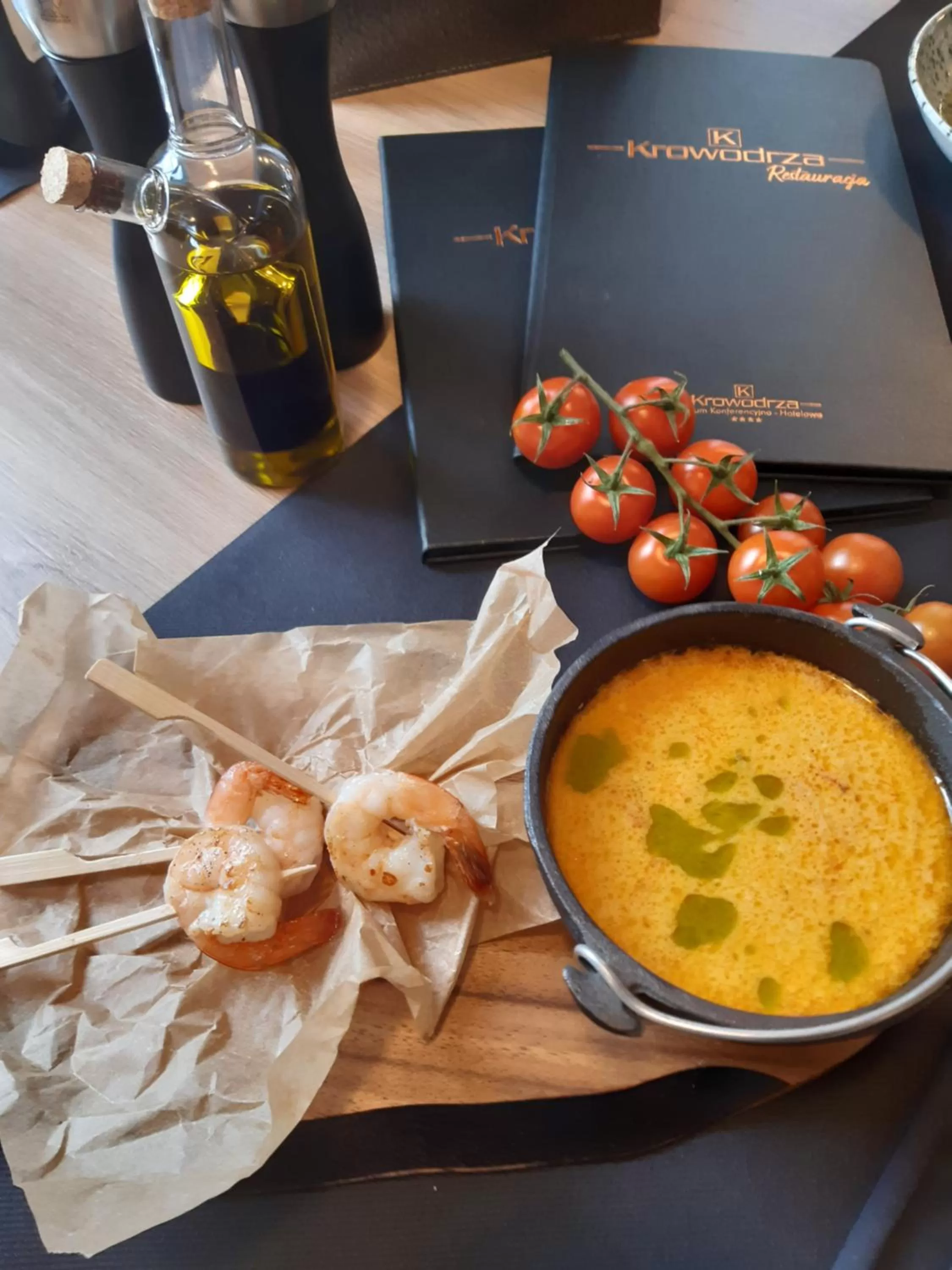 Restaurant/places to eat in Krowodrza Centrum Konferencyjno - Hotelowe