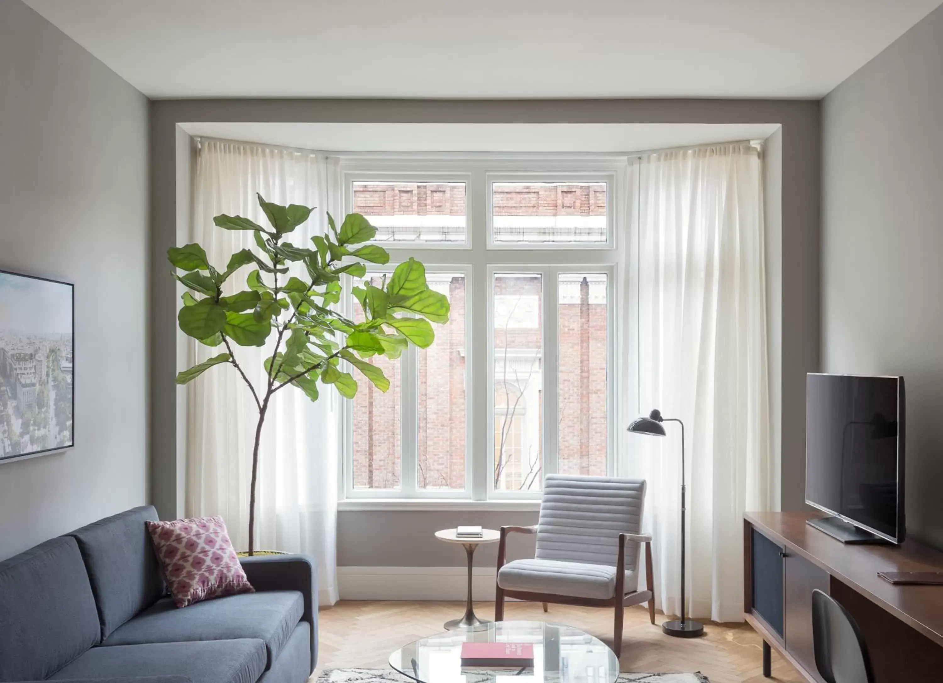 Living room, Seating Area in ROOST Rittenhouse