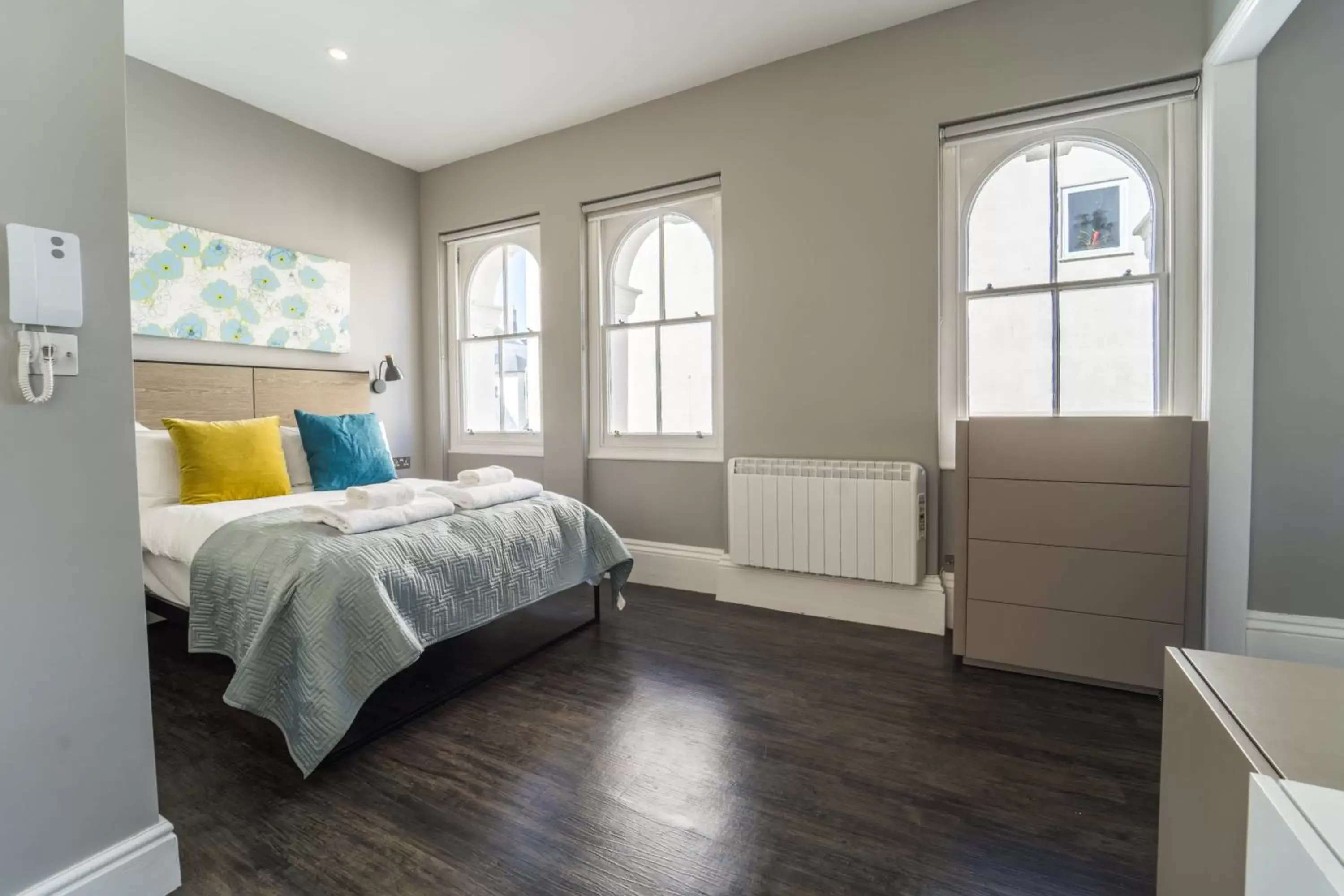 Bedroom, Bed in 1 Elliot Terrace