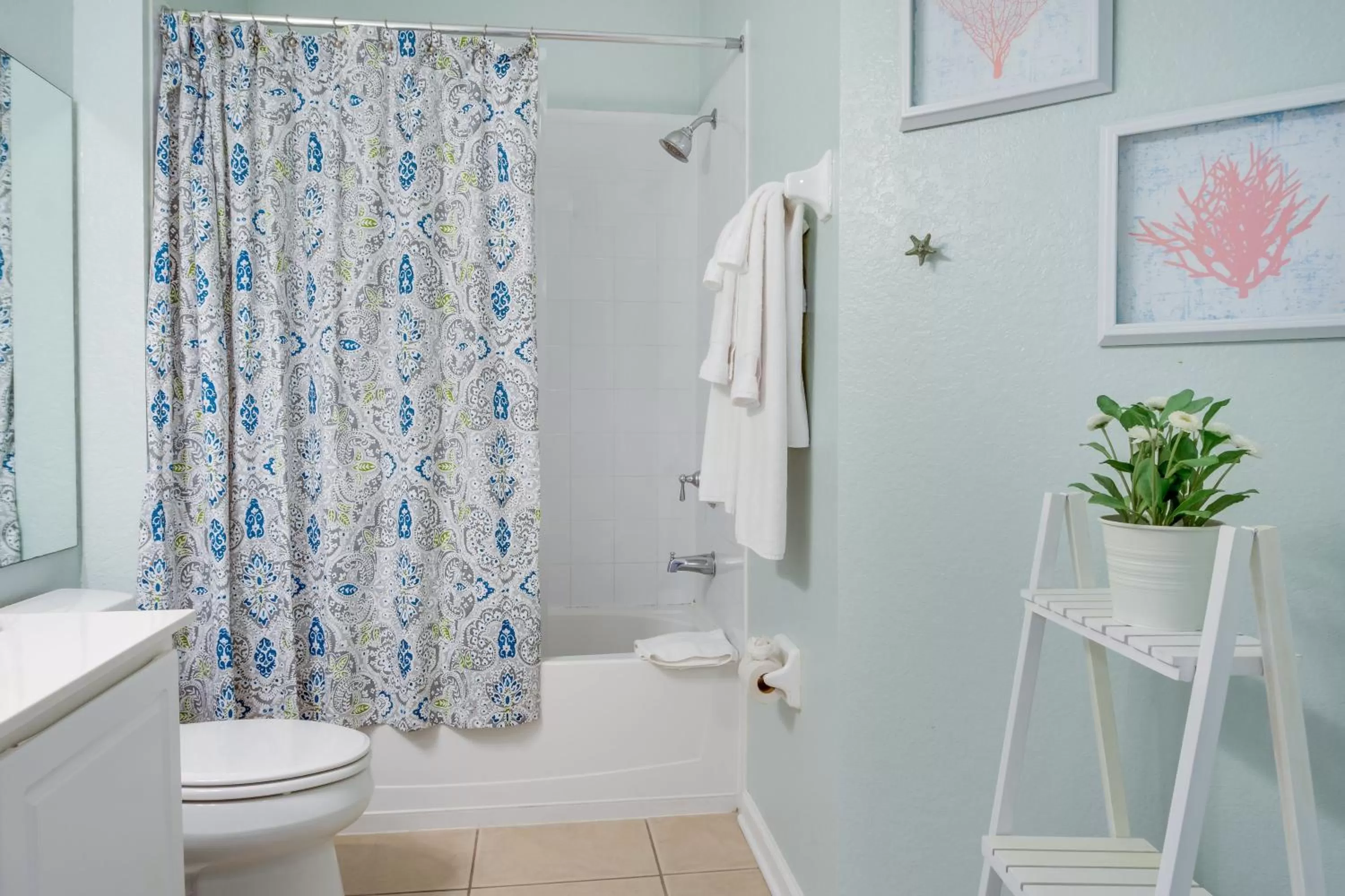 Bathroom in Orlando Escape