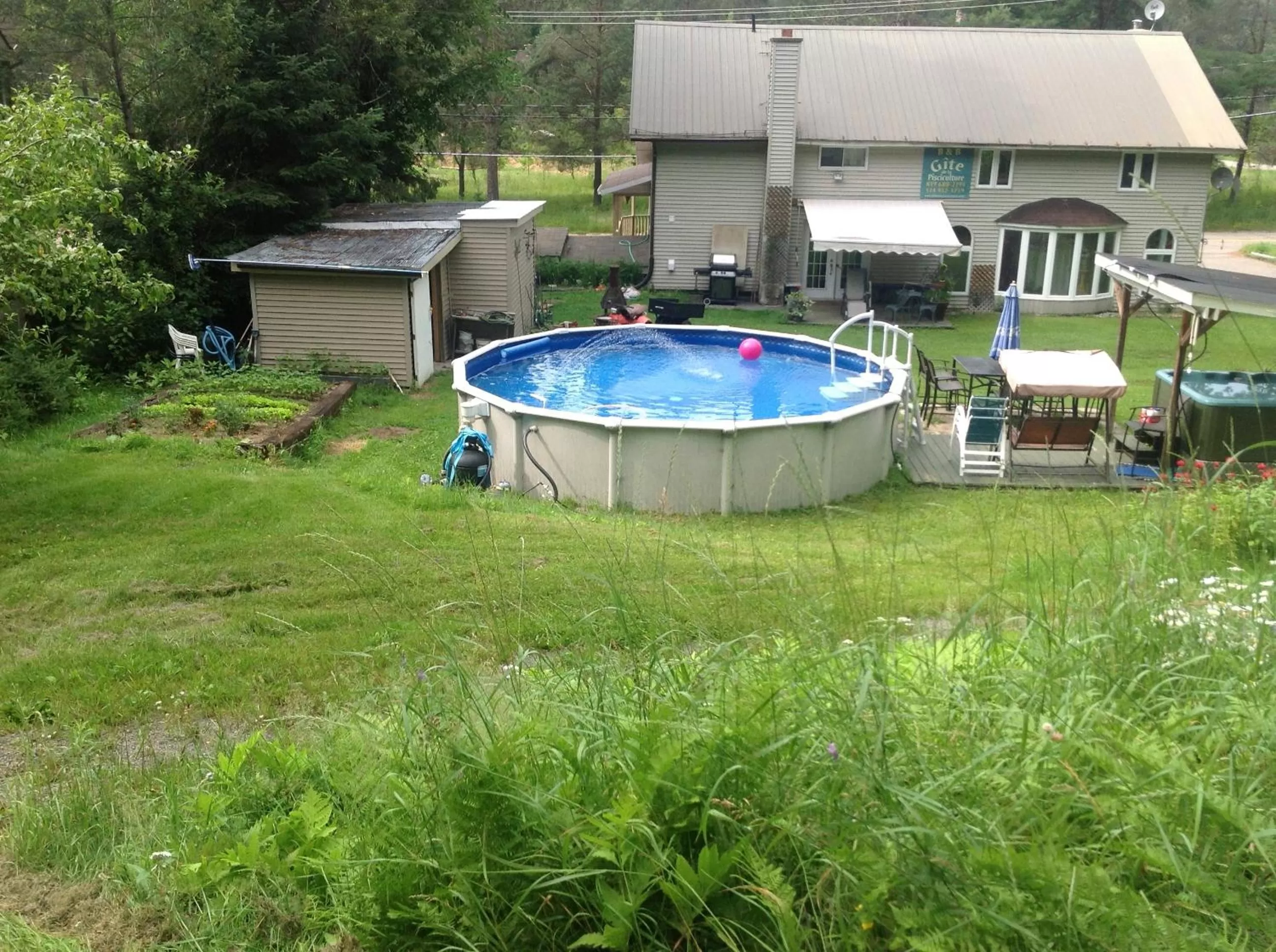 Aqua park in Gîte de la Pisciculture