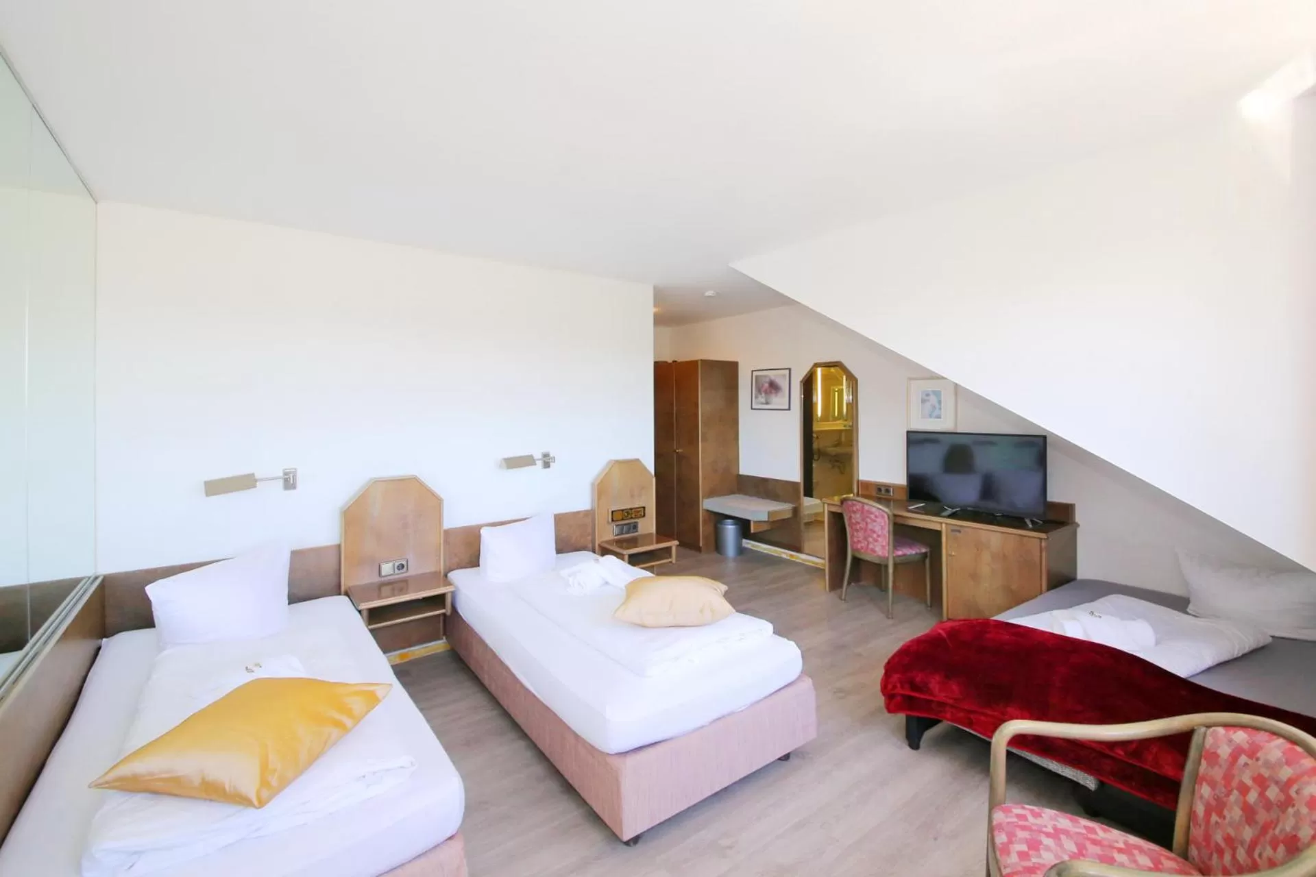 Photo of the whole room, Bed in Hotel Kick