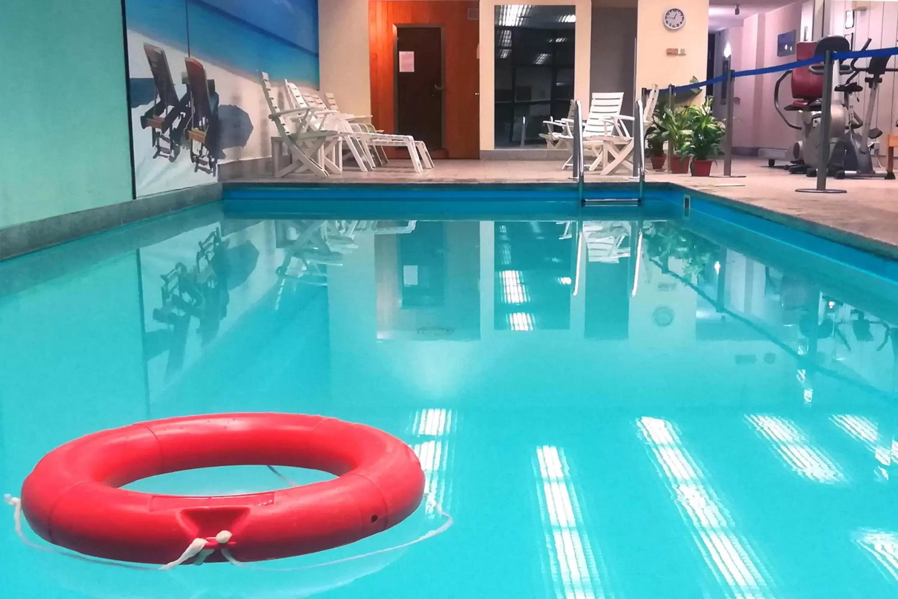 Swimming Pool in Abacus Hotel