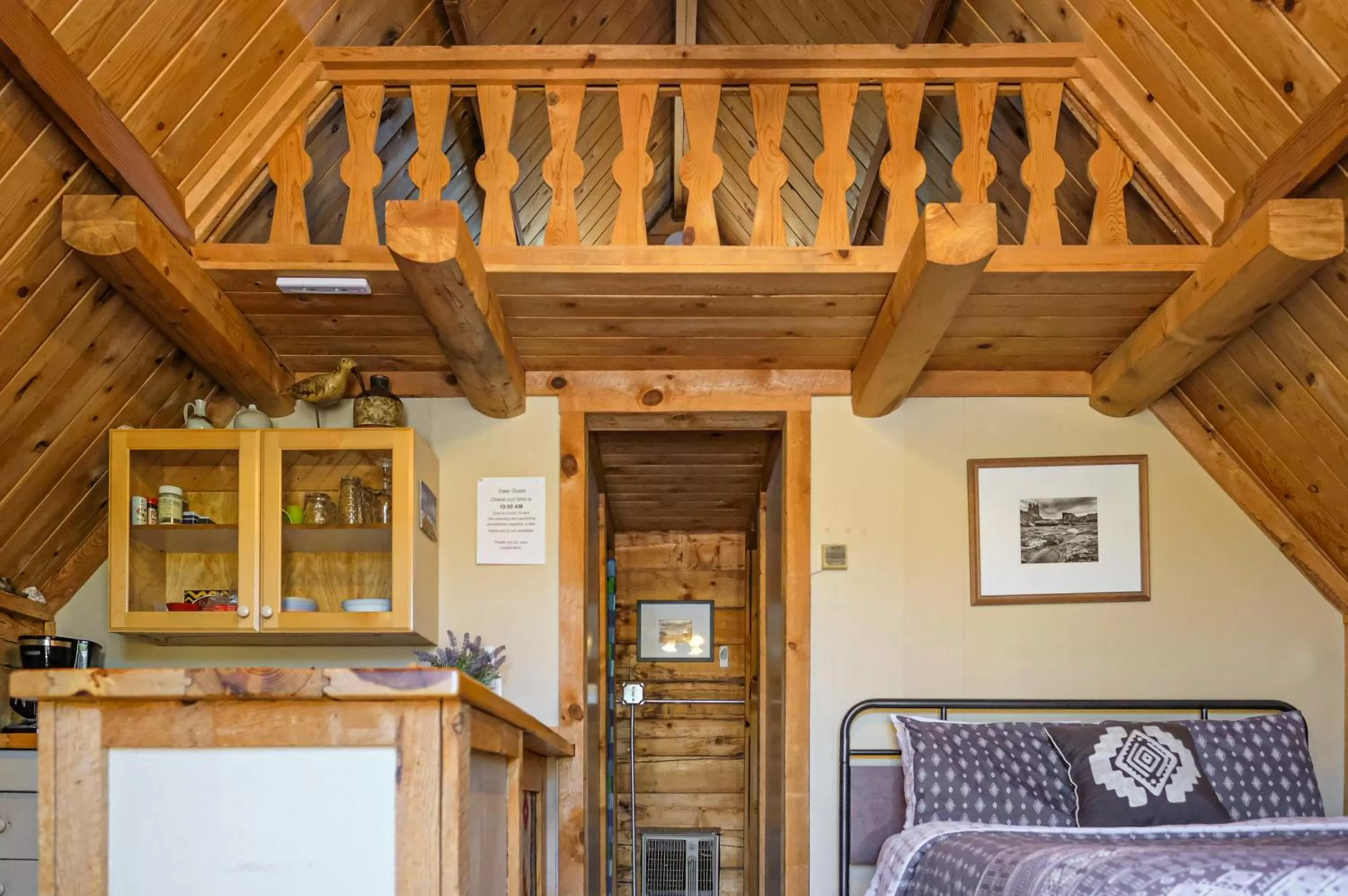 Lobby/Reception in Sunny Acres Cabin