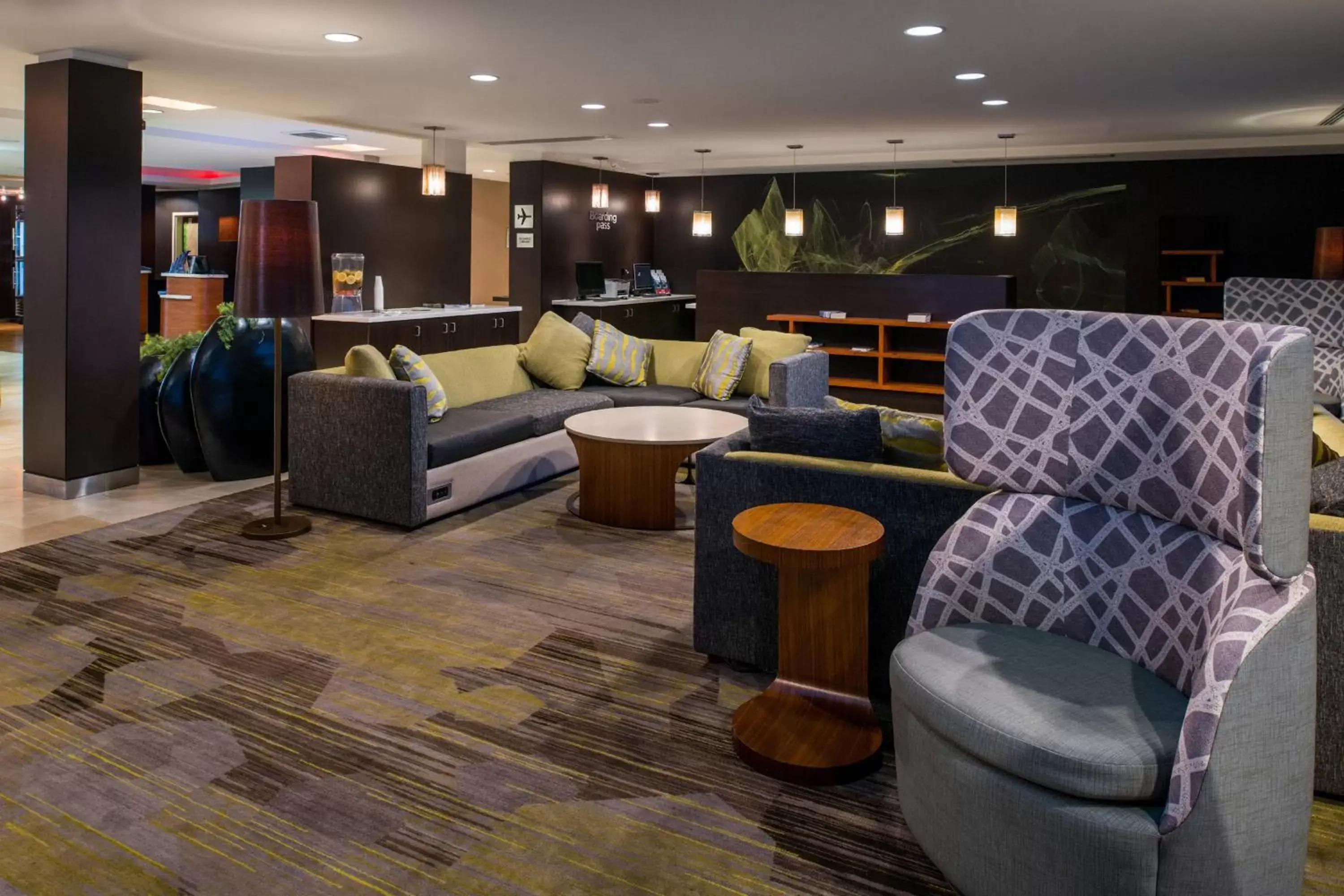 Lobby or reception, Lobby/Reception in Courtyard by Marriott Victorville Hesperia