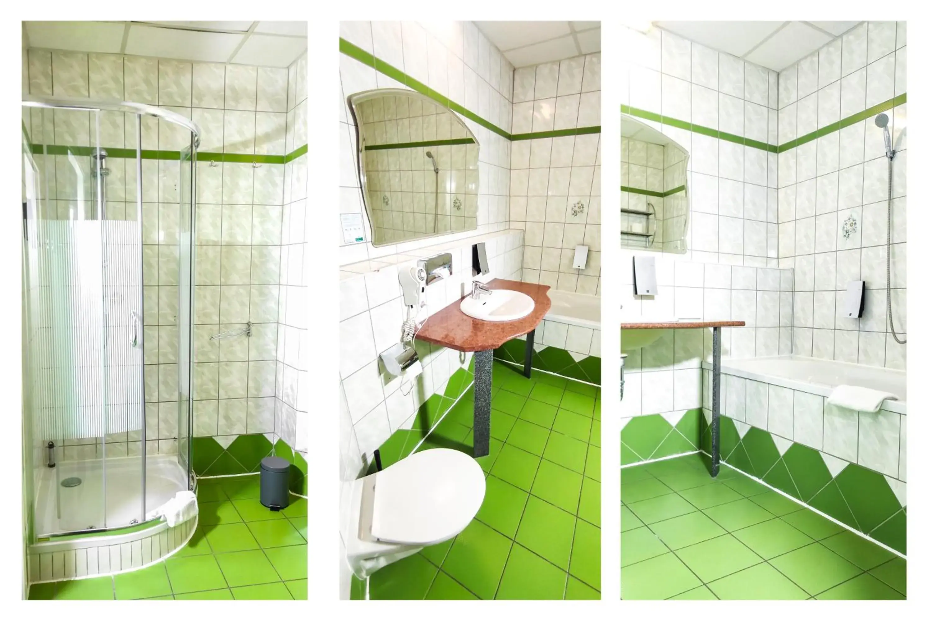 Bathroom in Hotel Karlshorst