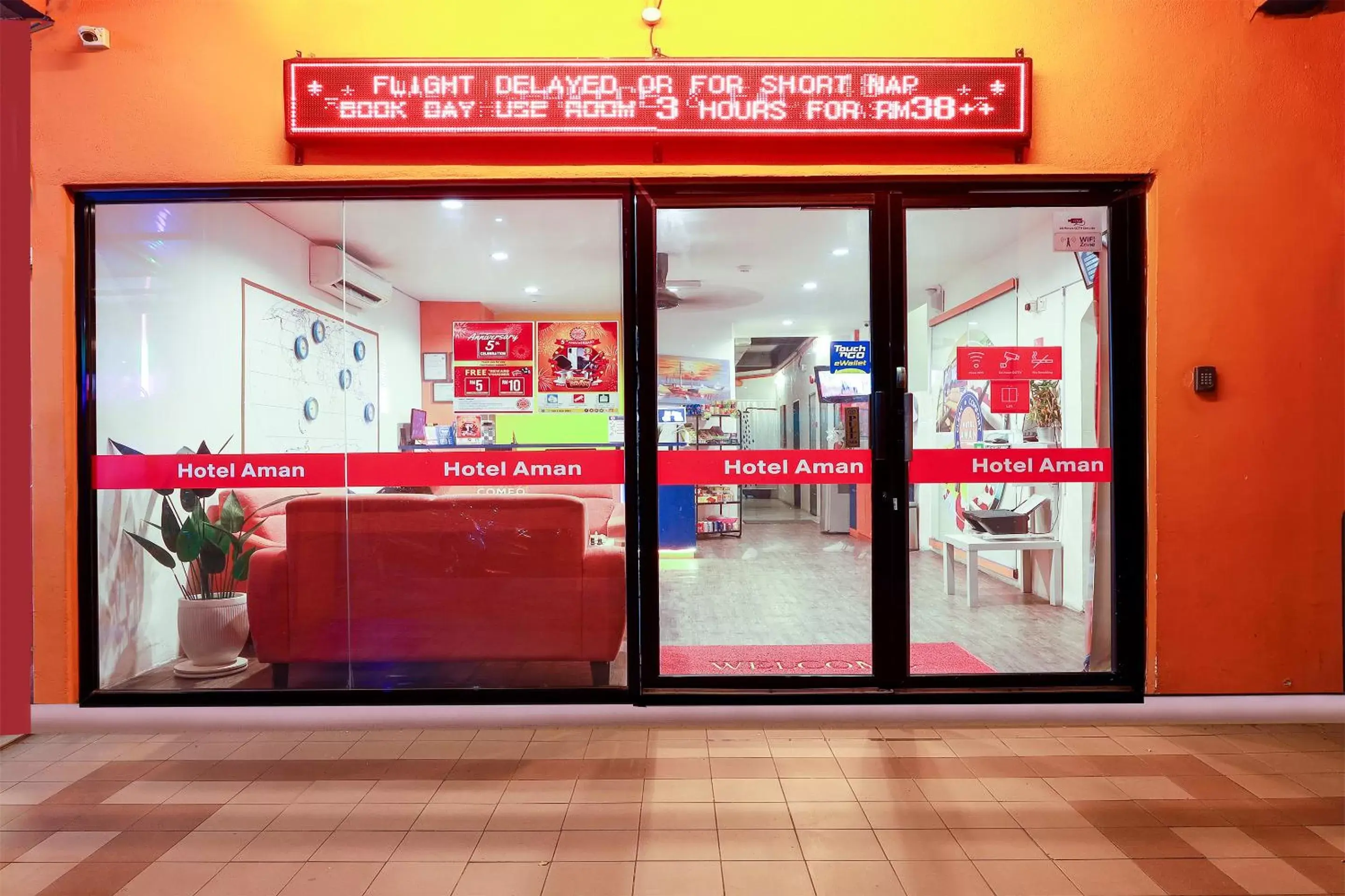 Facade/entrance in Hotel Aman- Nilai & KLIA